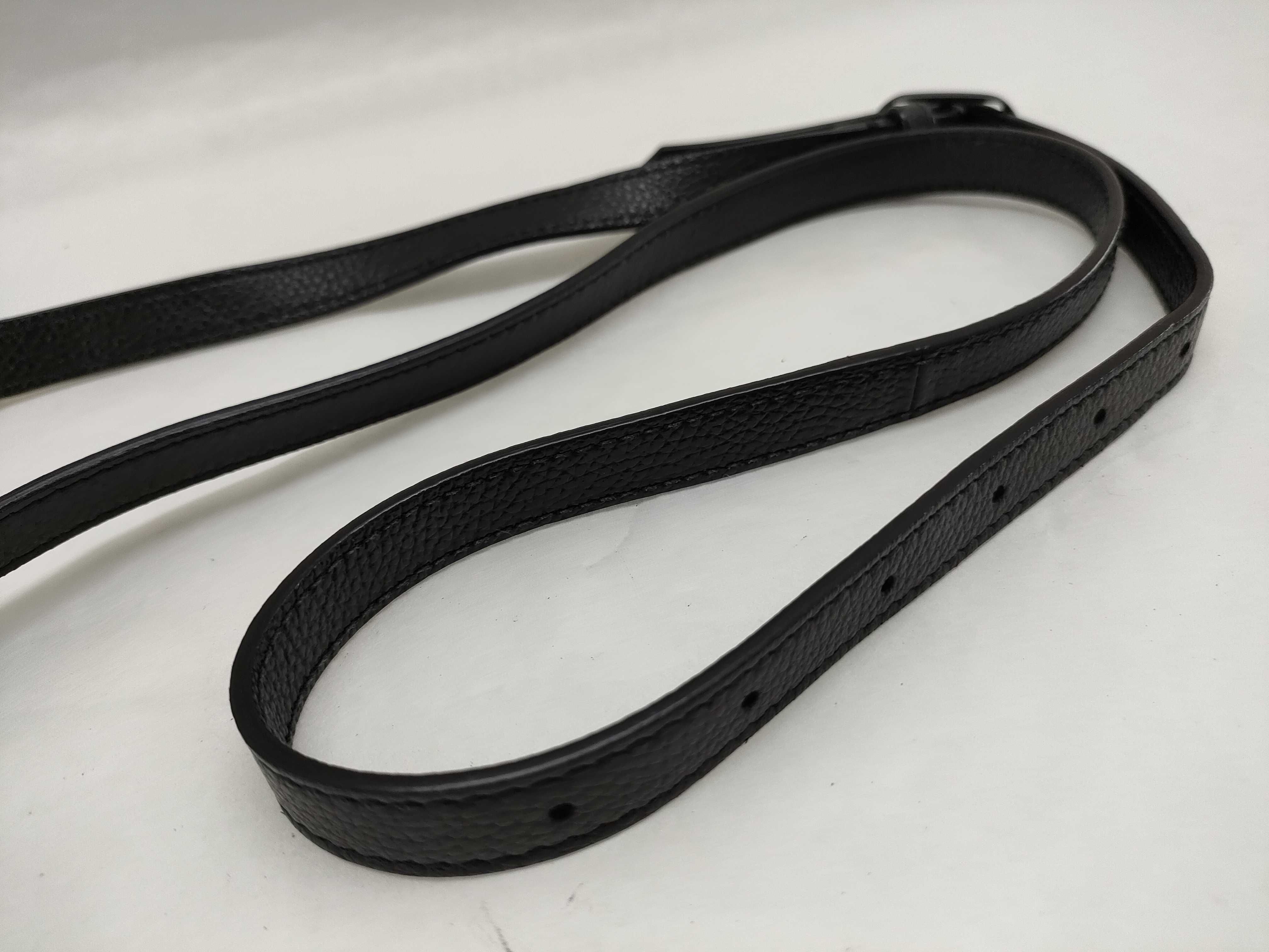 City Shoulder Bag, Black Shoulder Bag — view 3