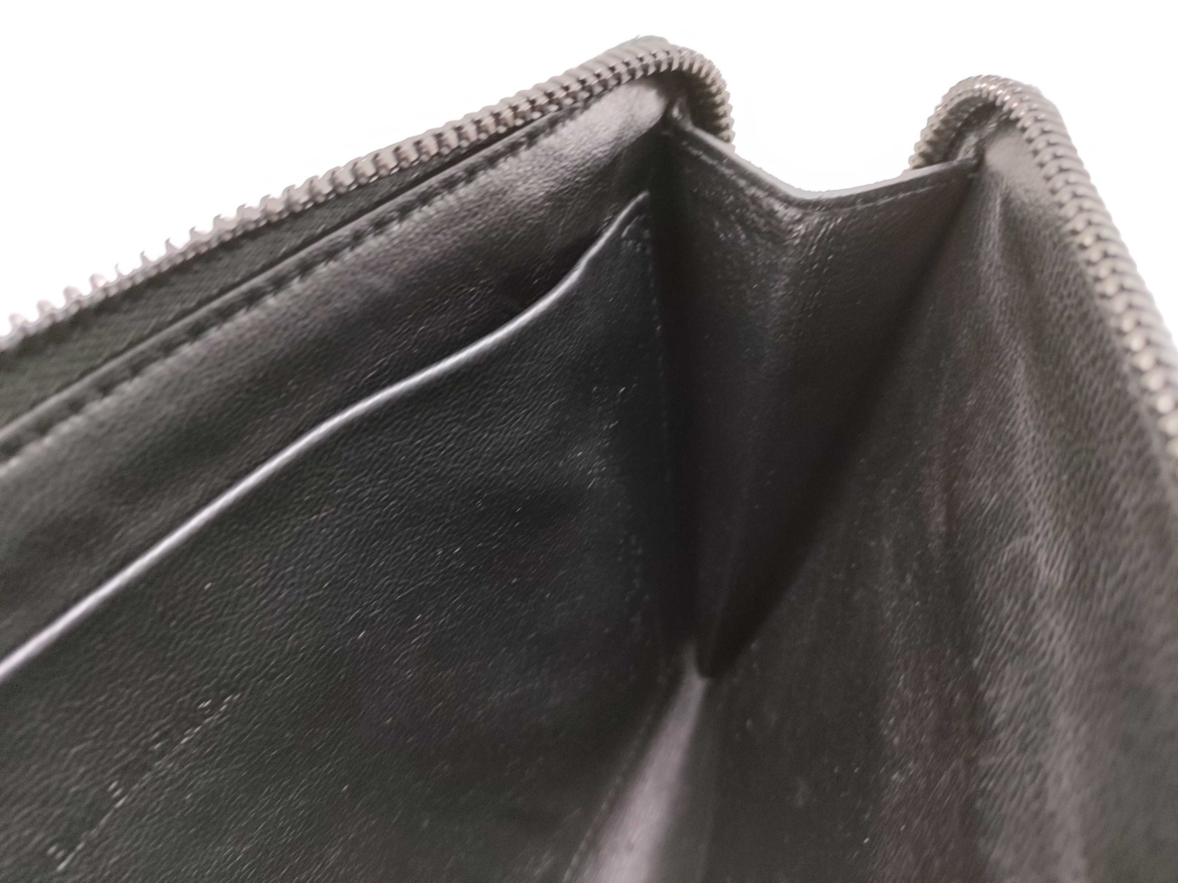 City Shoulder Bag, Black Shoulder Bag — view 9