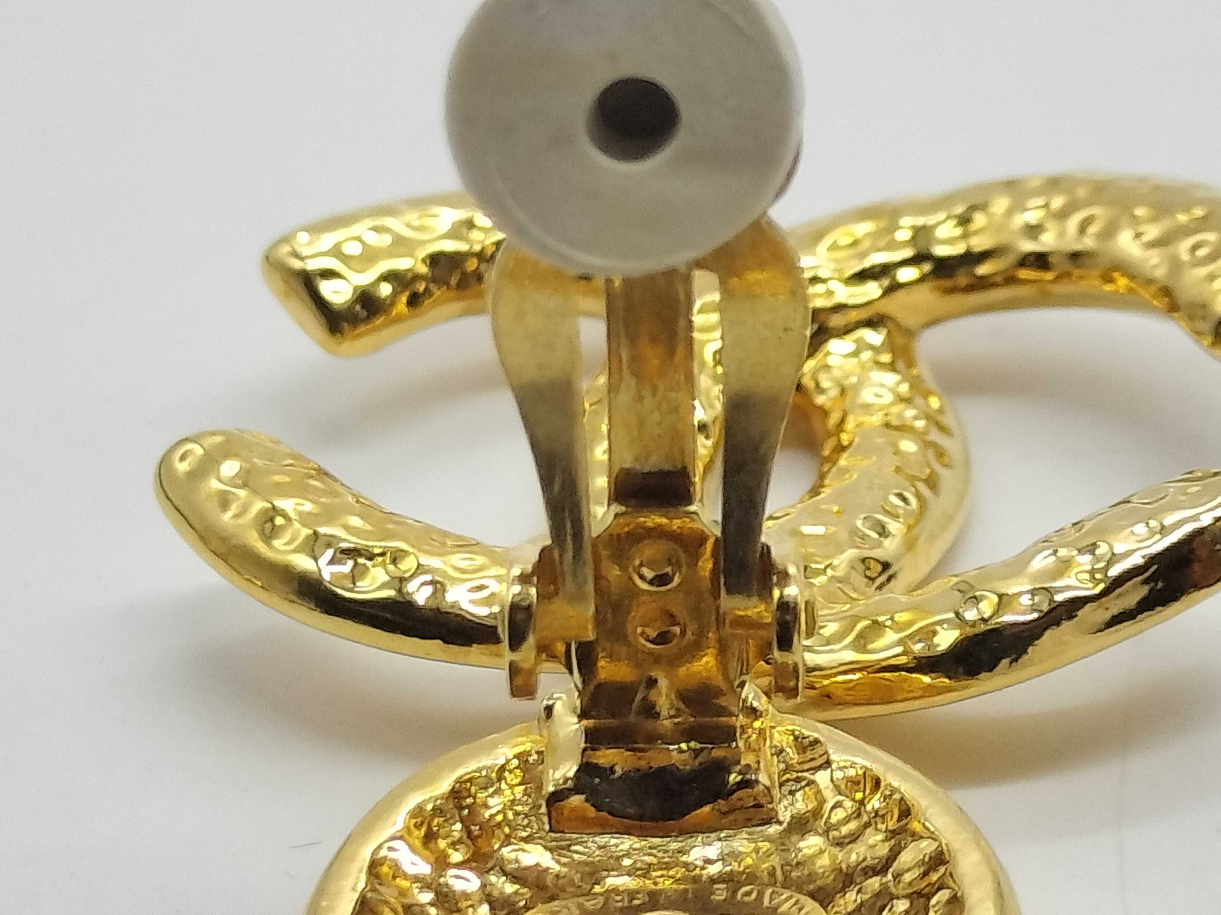 95 A Earrings — view 7