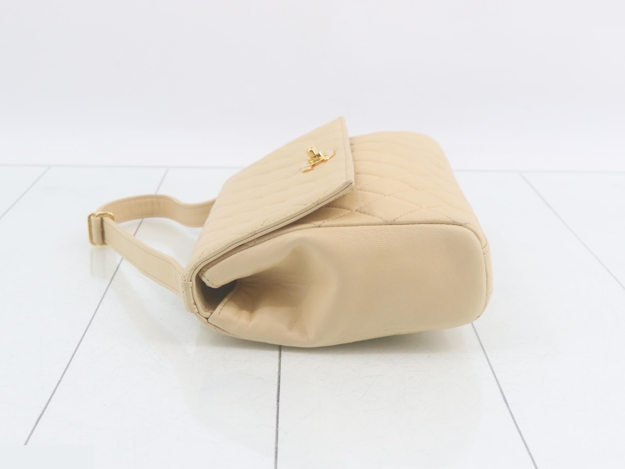 Matelassé (bag) - Lambskin handbag — view 4