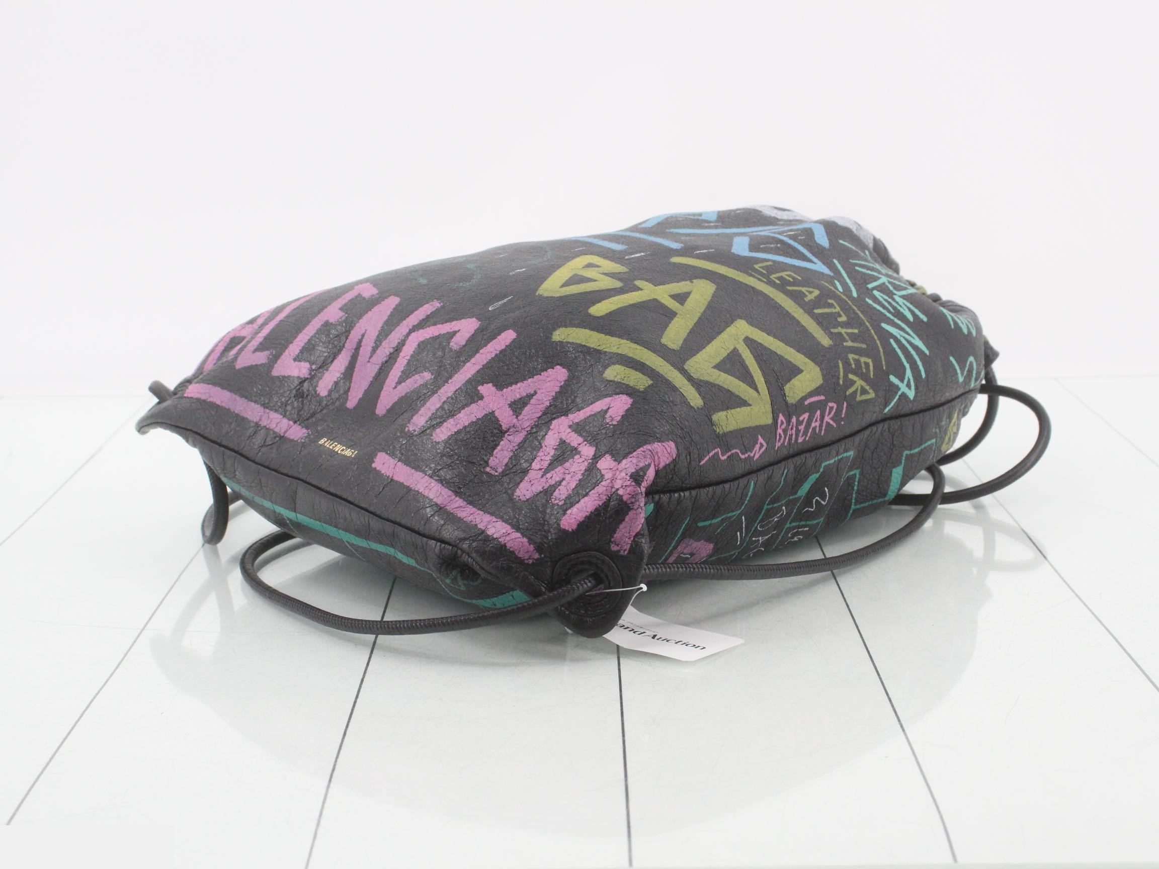 Graffiti Bazaar Drawstring Bag Backpack — view 6