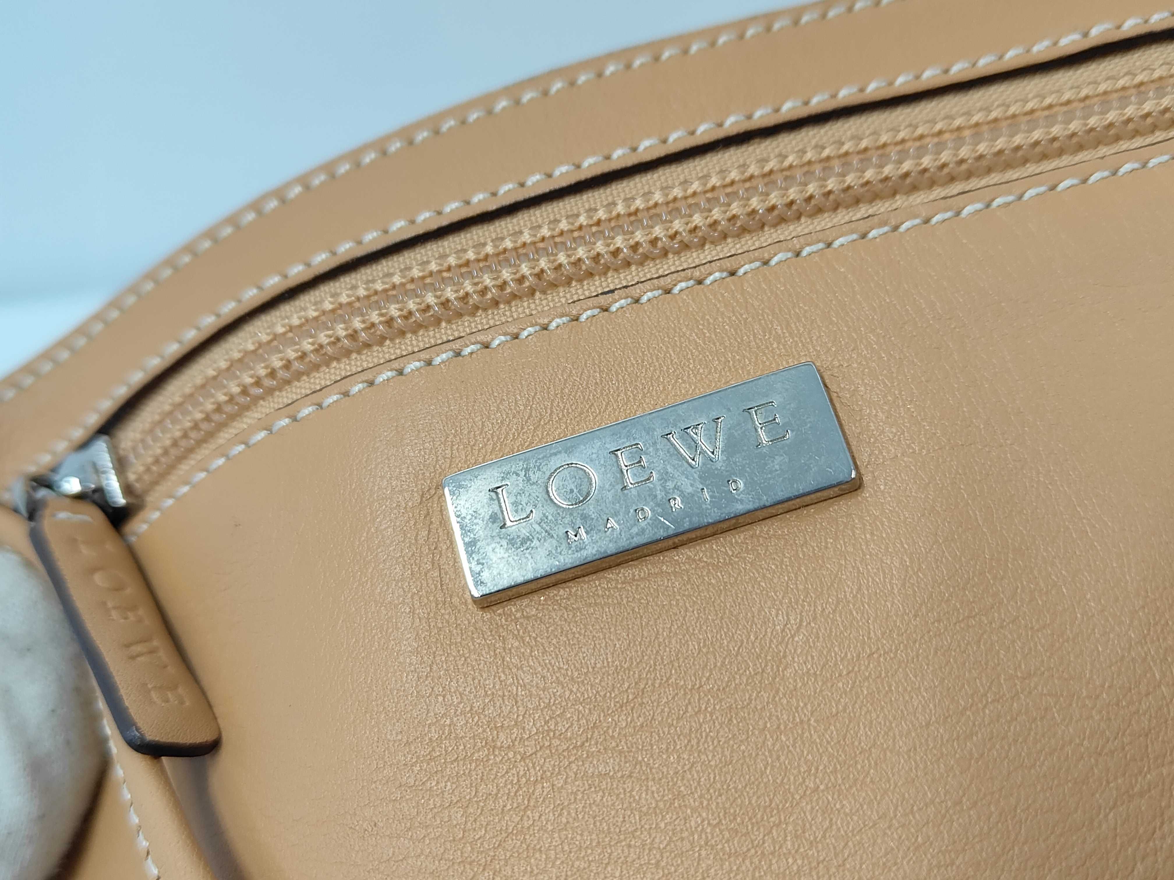 (Loewe) Soft Leather Camel-colored Old Handbag with Pouch — view 10