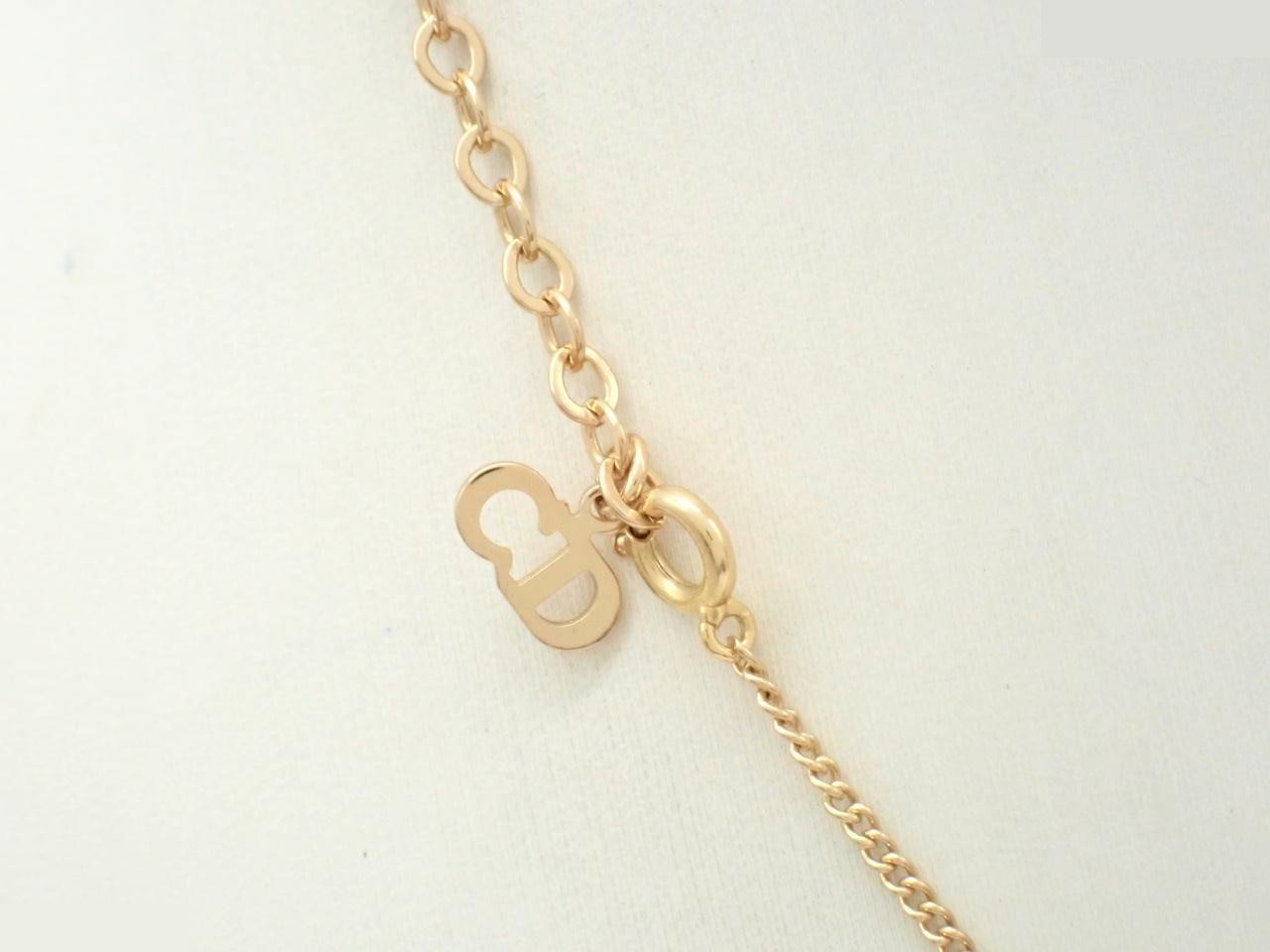 Gold necklace, chain approximately 42cm — view 2