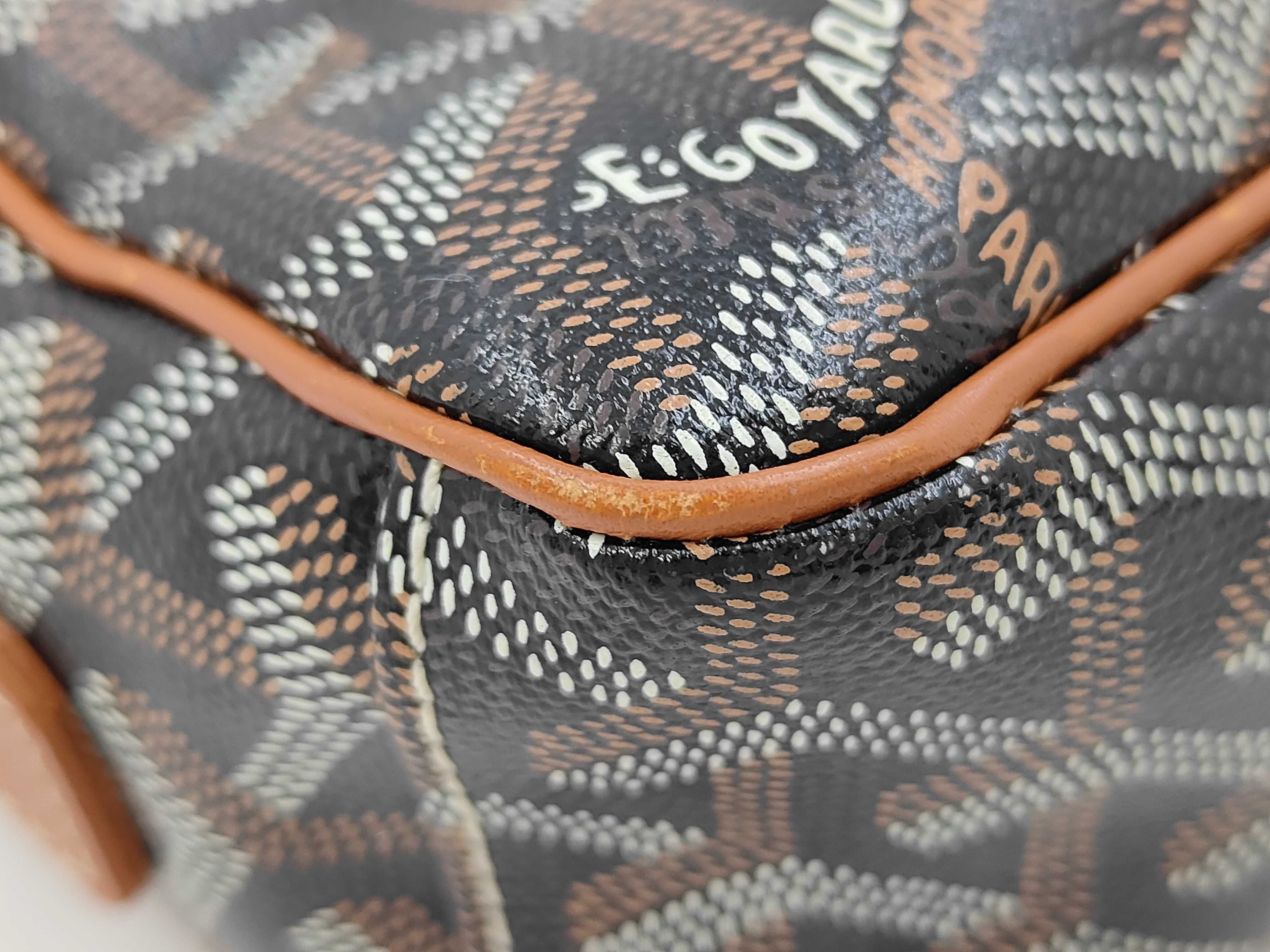 camera shoulder bag — view 6