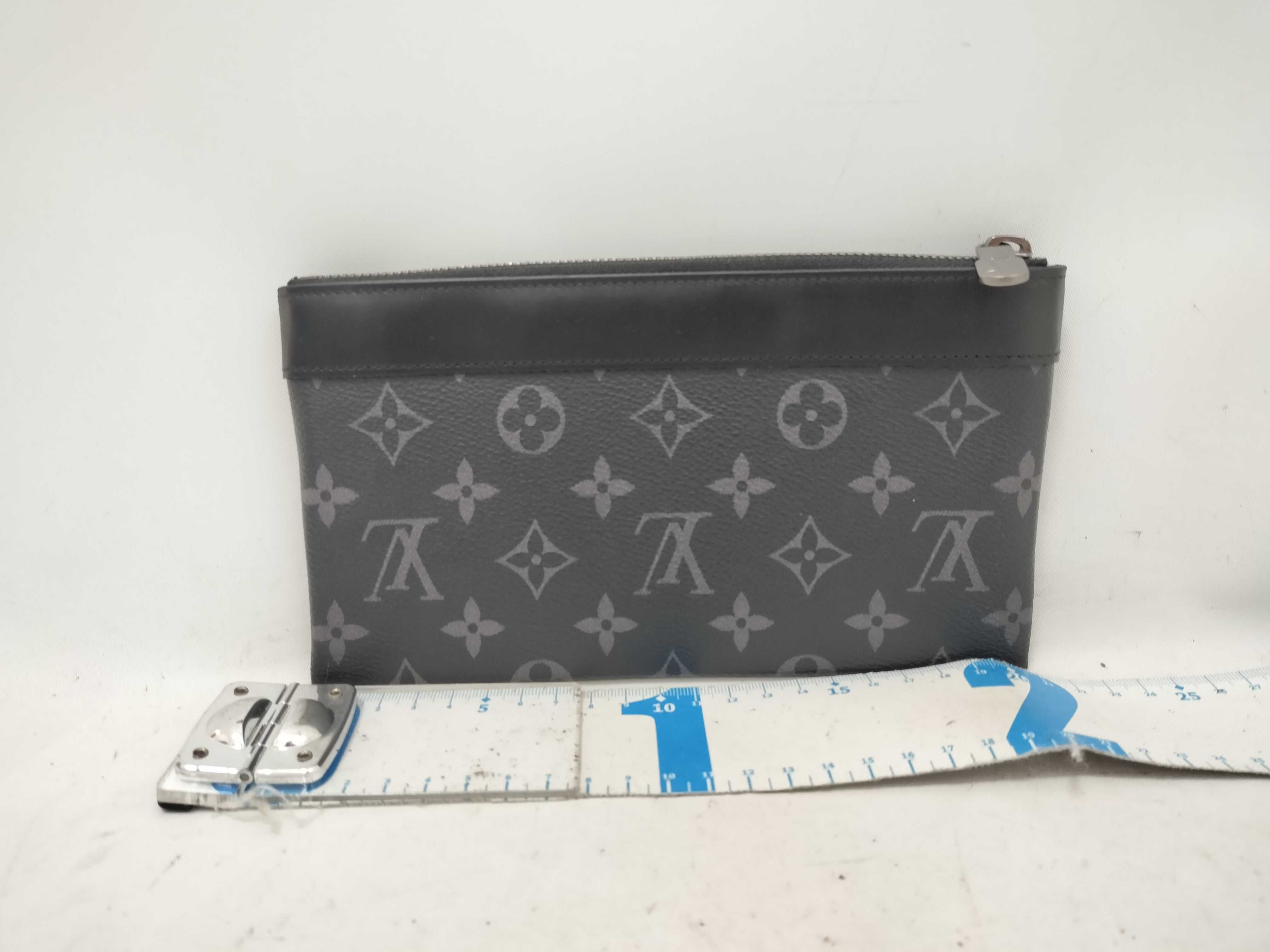 Pochette Discovery PM M44323 SP0251 Pouch — view 2