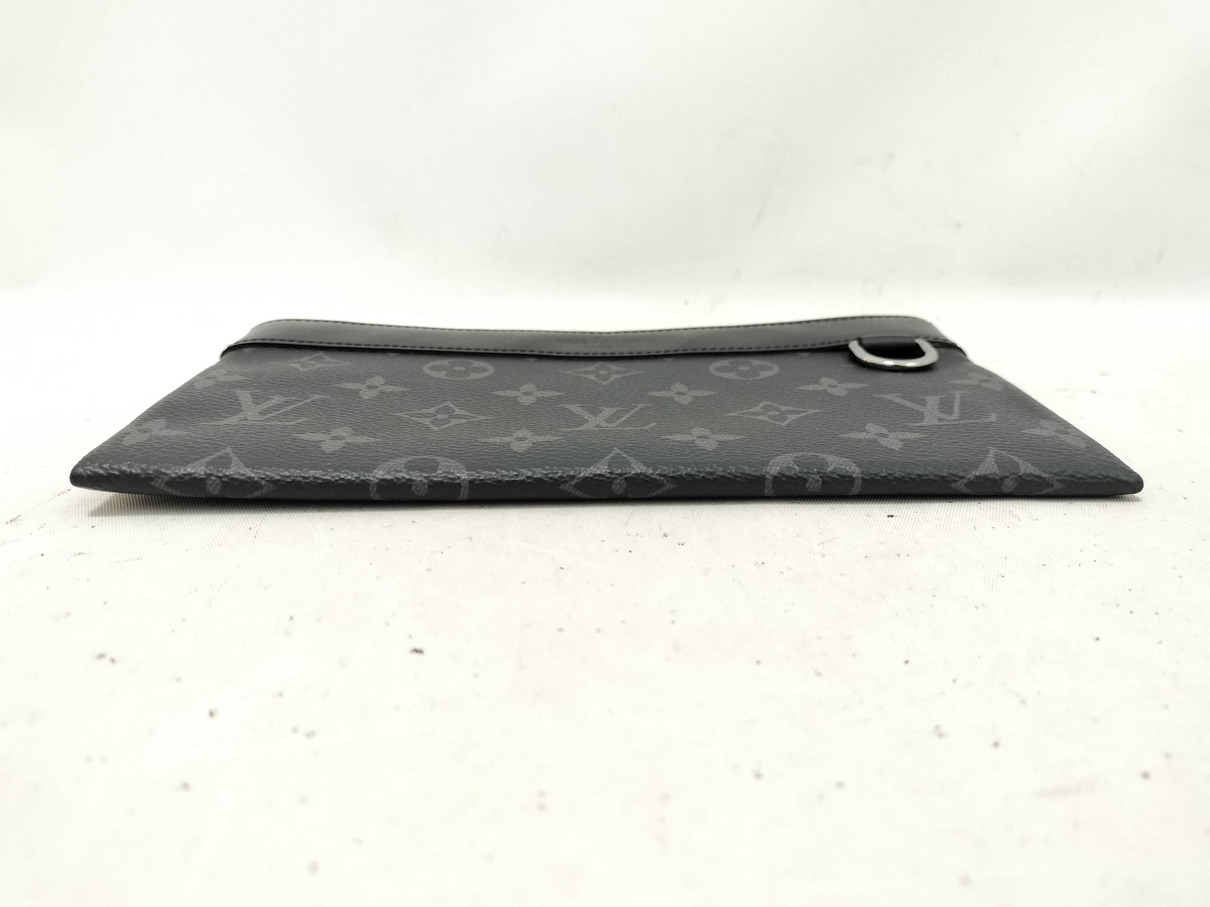 Pochette Discovery PM M44323 SP0251 Pouch — view 5