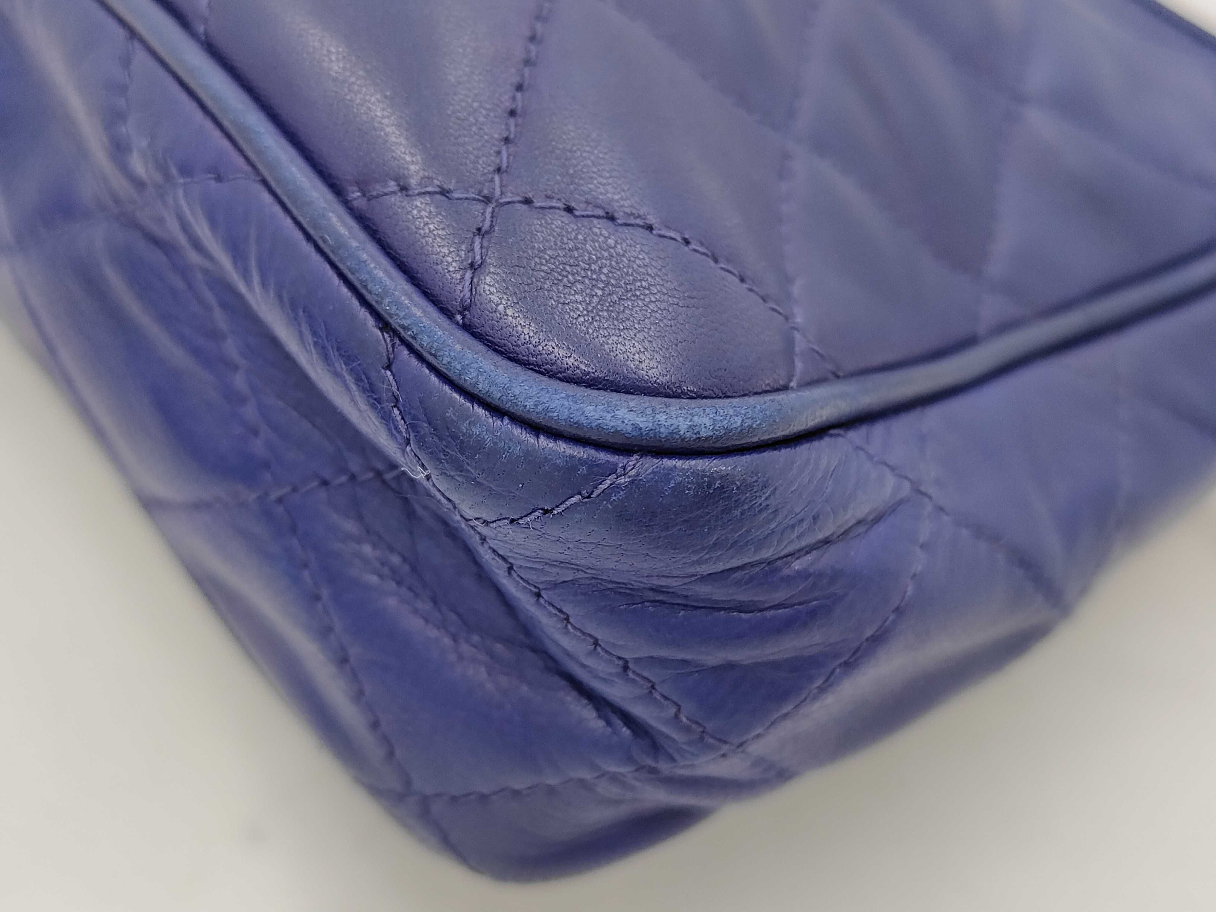 Matelassé Lambskin Shoulder Bag (Serial Number 0) — view 3
