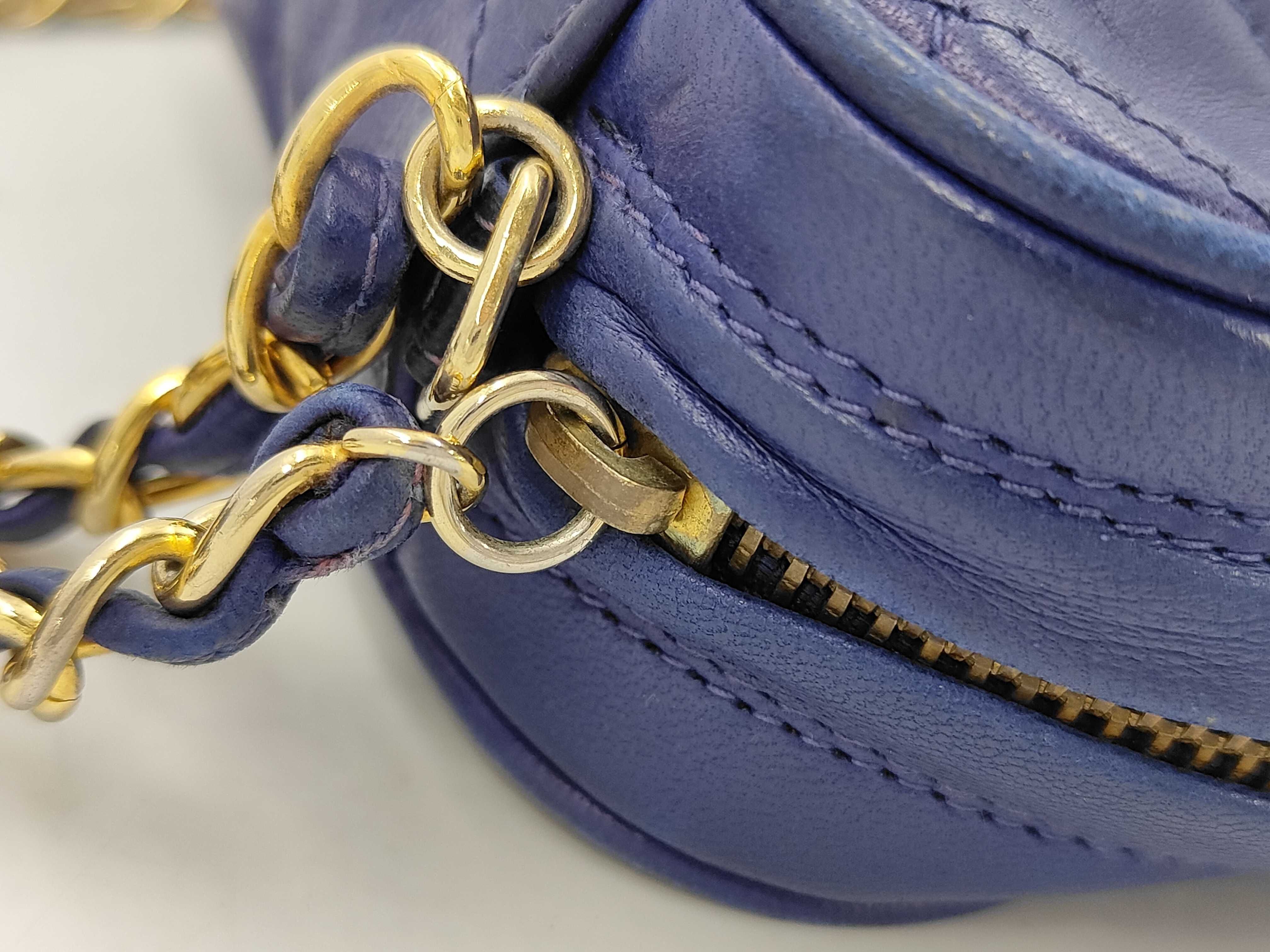Matelassé Lambskin Shoulder Bag (Serial Number 0) — view 8