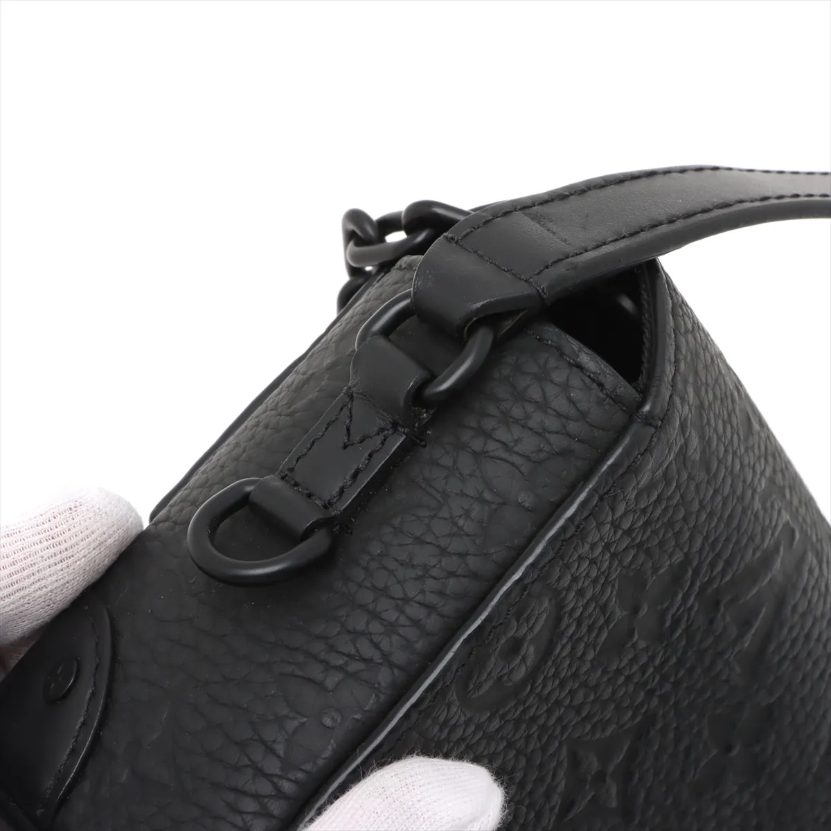 Taurillon Monogram Steamer Wearable Wallet M81746 Black — view 10