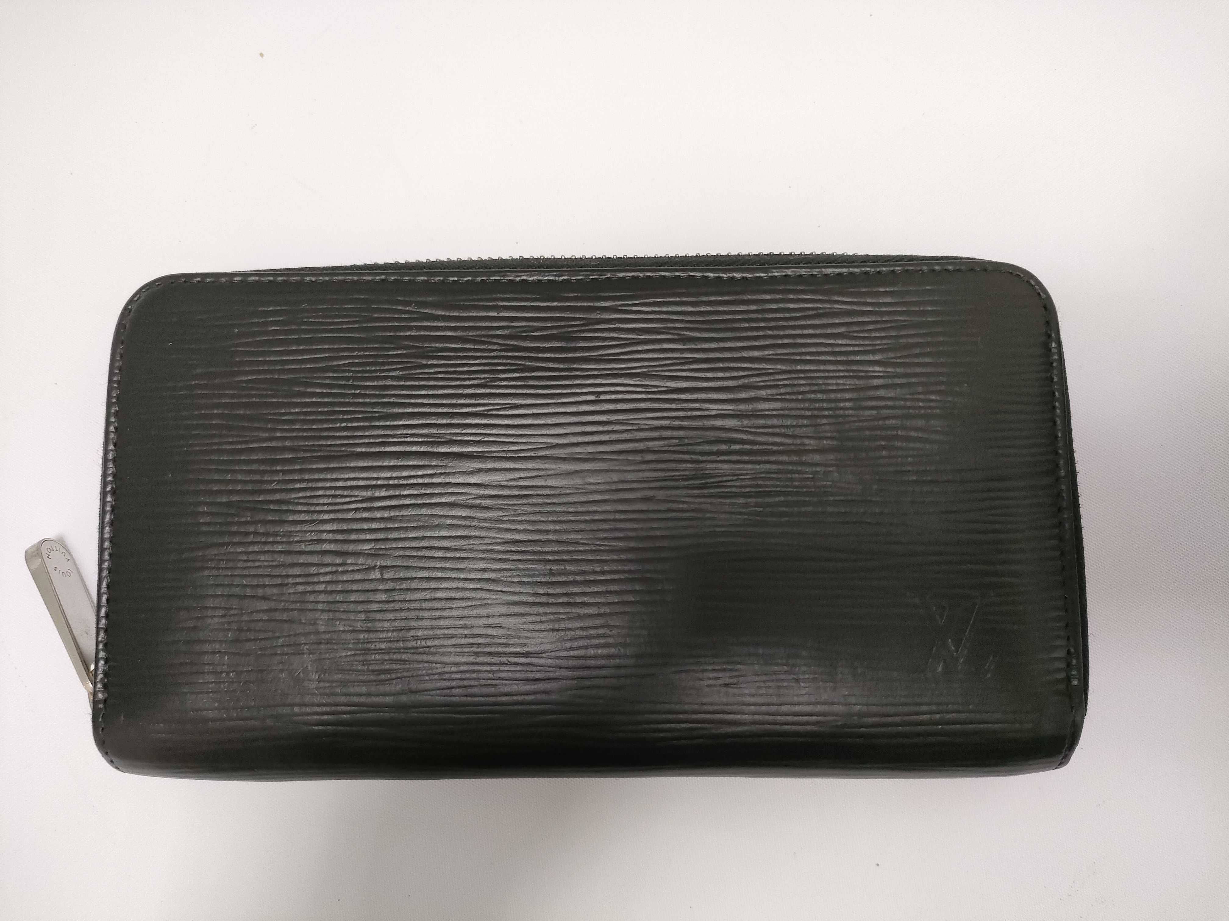 Epi Zippy Wallet Long Wallet Black Serial Number Wallet