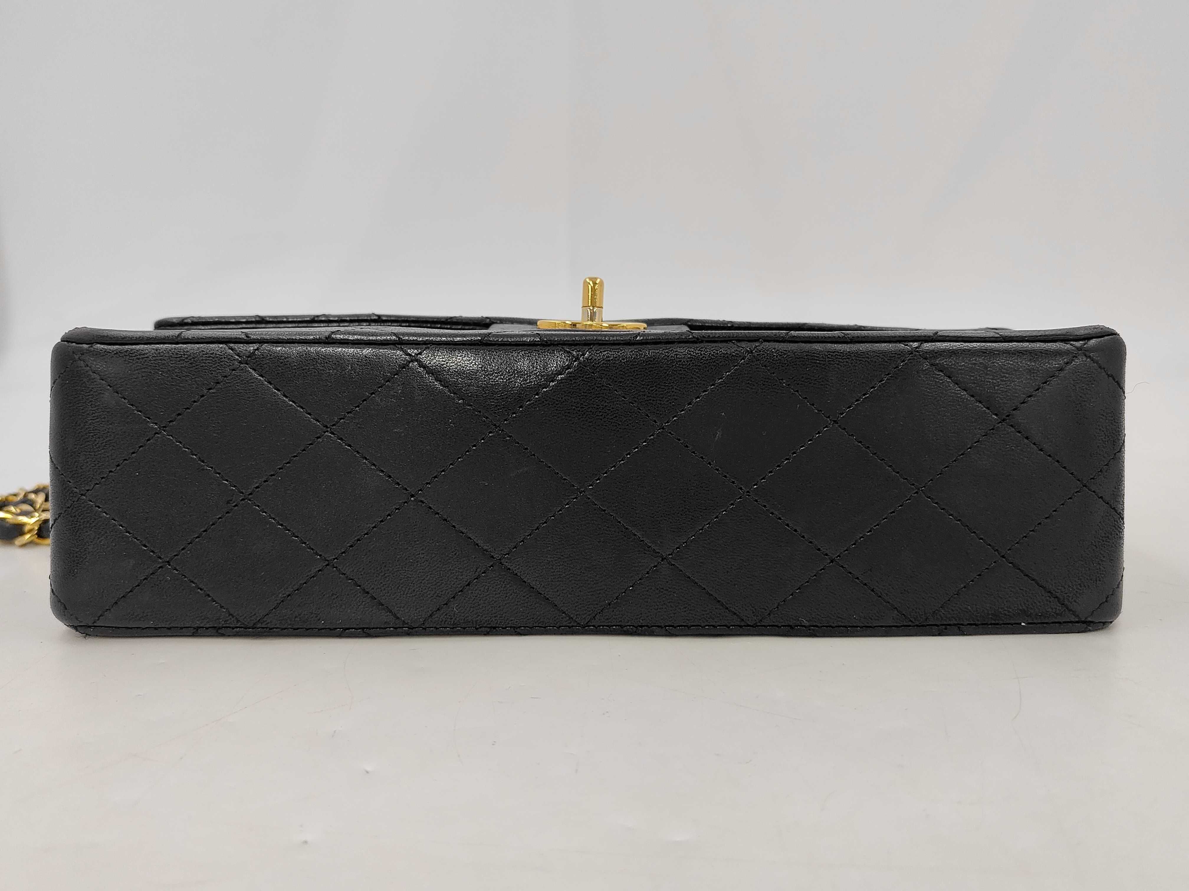 Matelassé 25 Lambskin Double Flap Double Chain Shoulder Bag — view 8