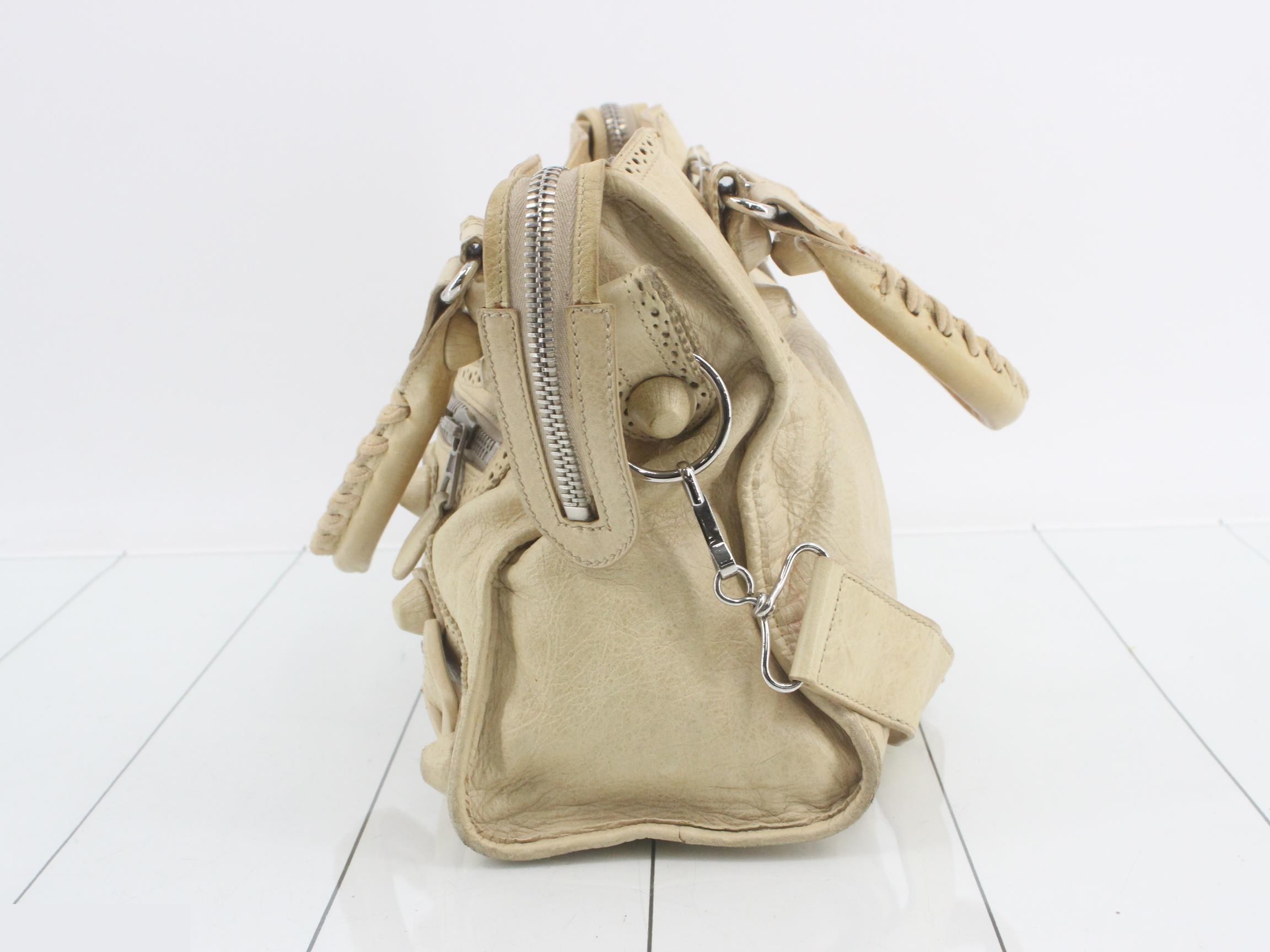 Mirror The City Shoulder Bag — view 3
