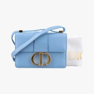 30 Montaigne Blue Leather 19-MA-0291 IC Chip Shoulder Bag