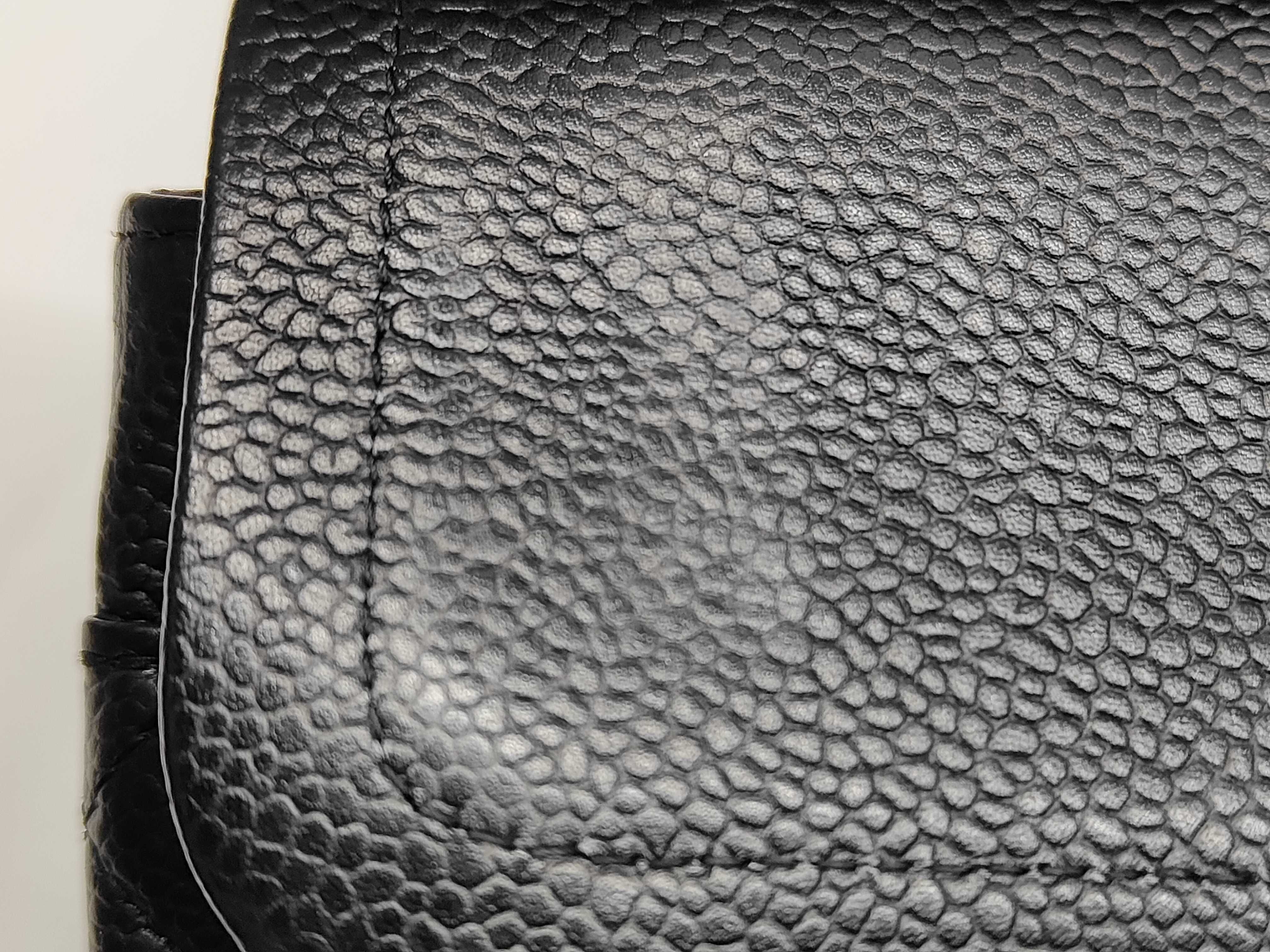 Caviar Skin CF Double Chain Shoulder Bag — view 10