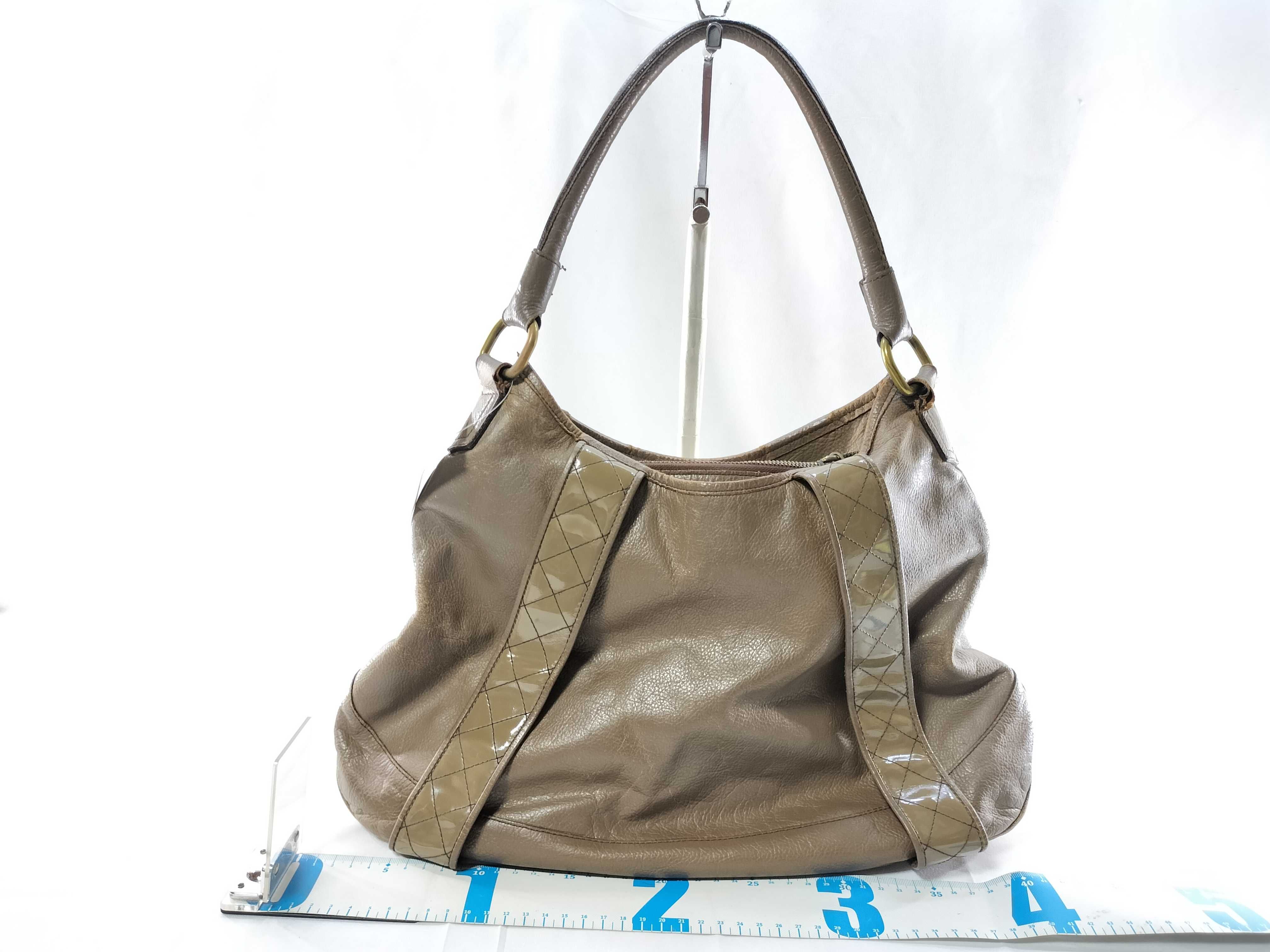 leather handbag — view 2