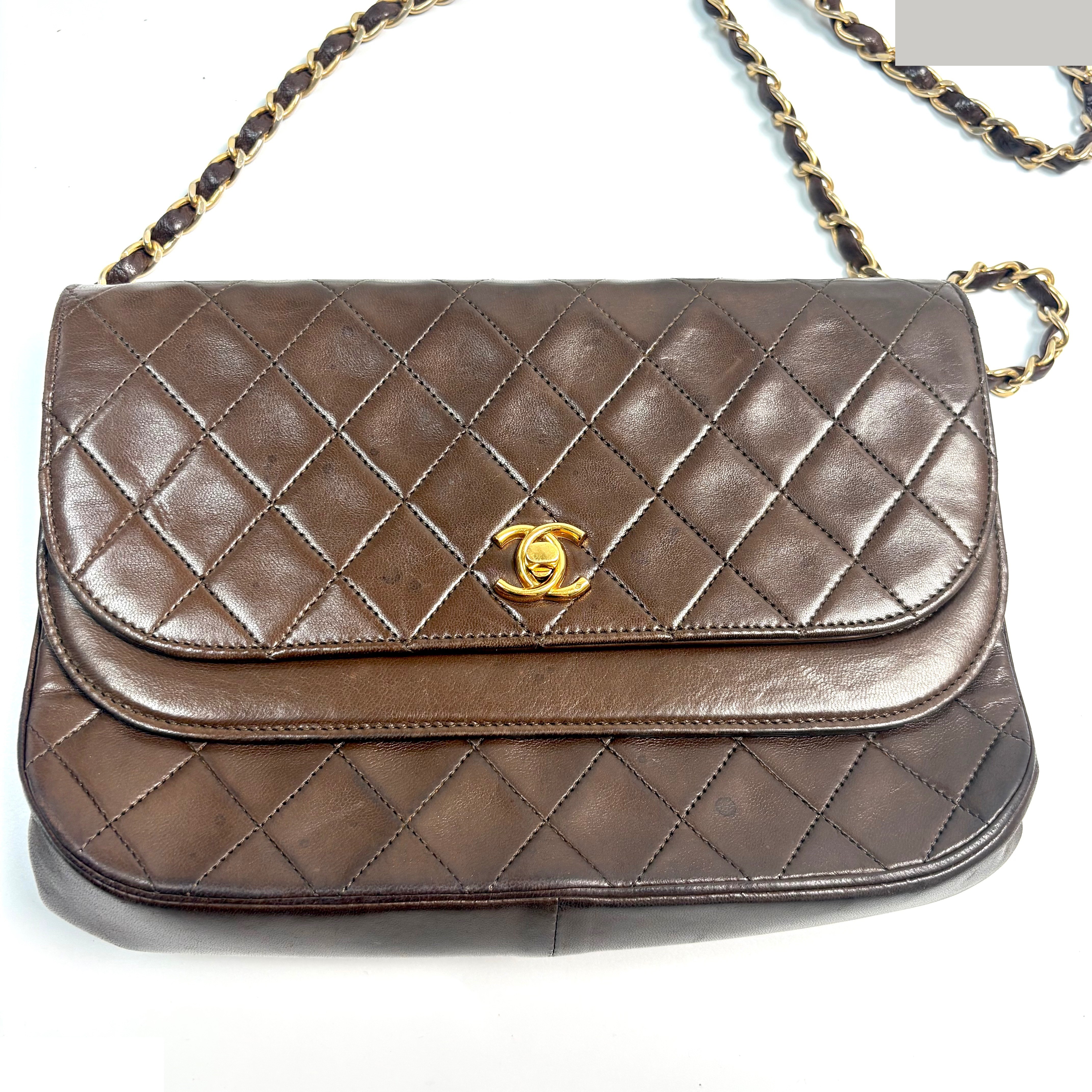 Matelassé double flap brown (bag) - shoulder bag — view 6