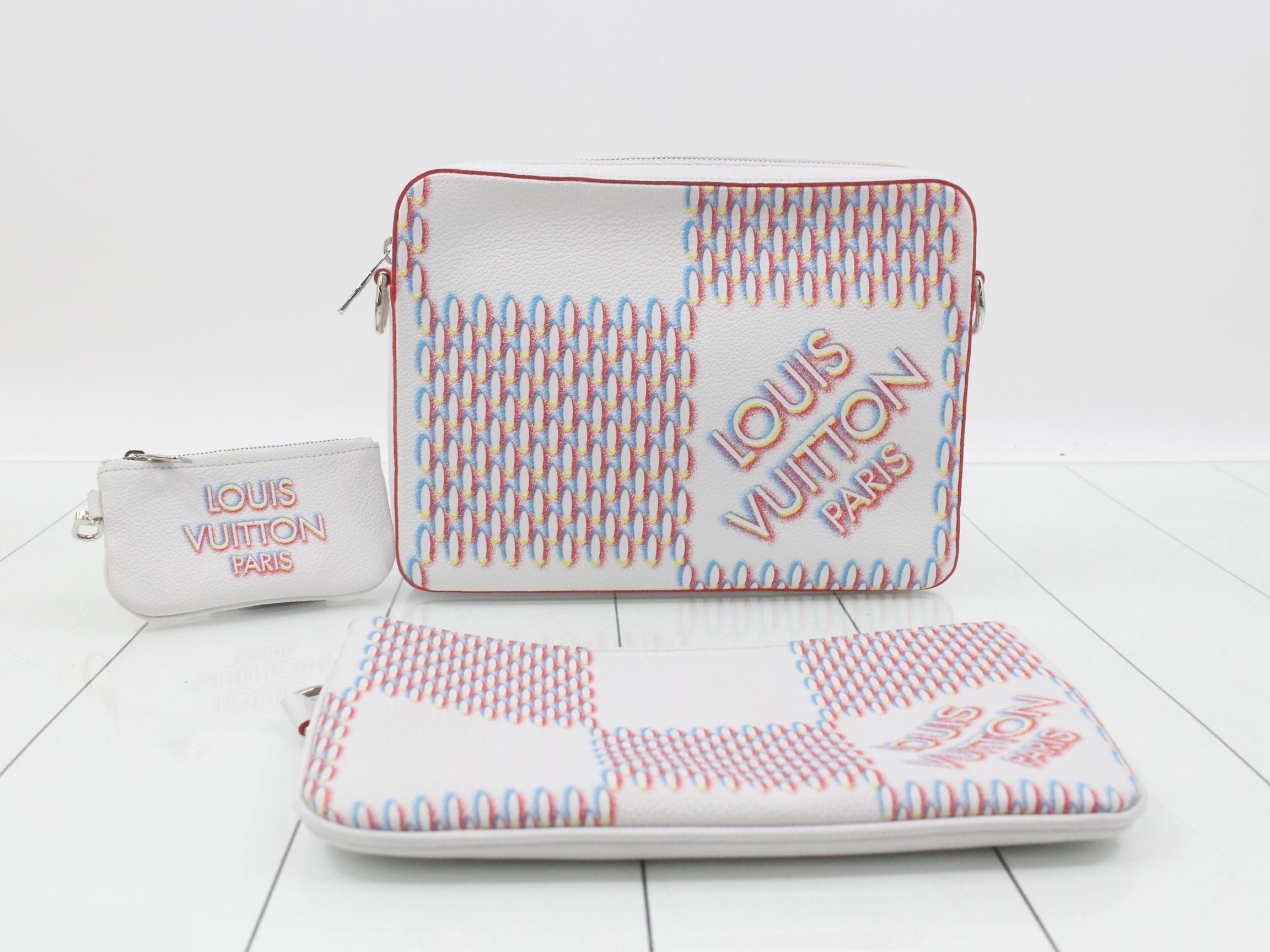 Damier Spray Trio Messenger M20665