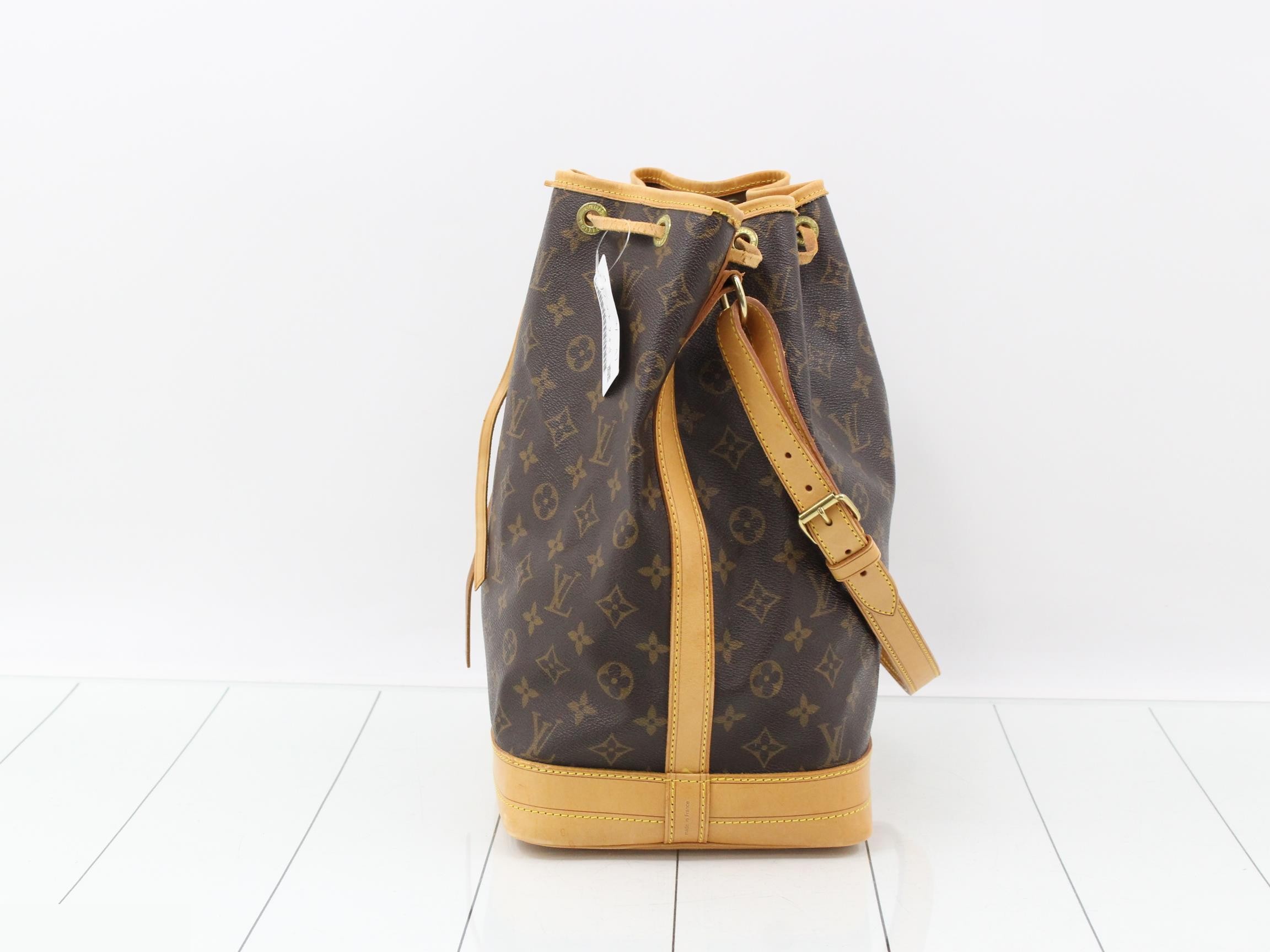 Monogram Noé — view 3