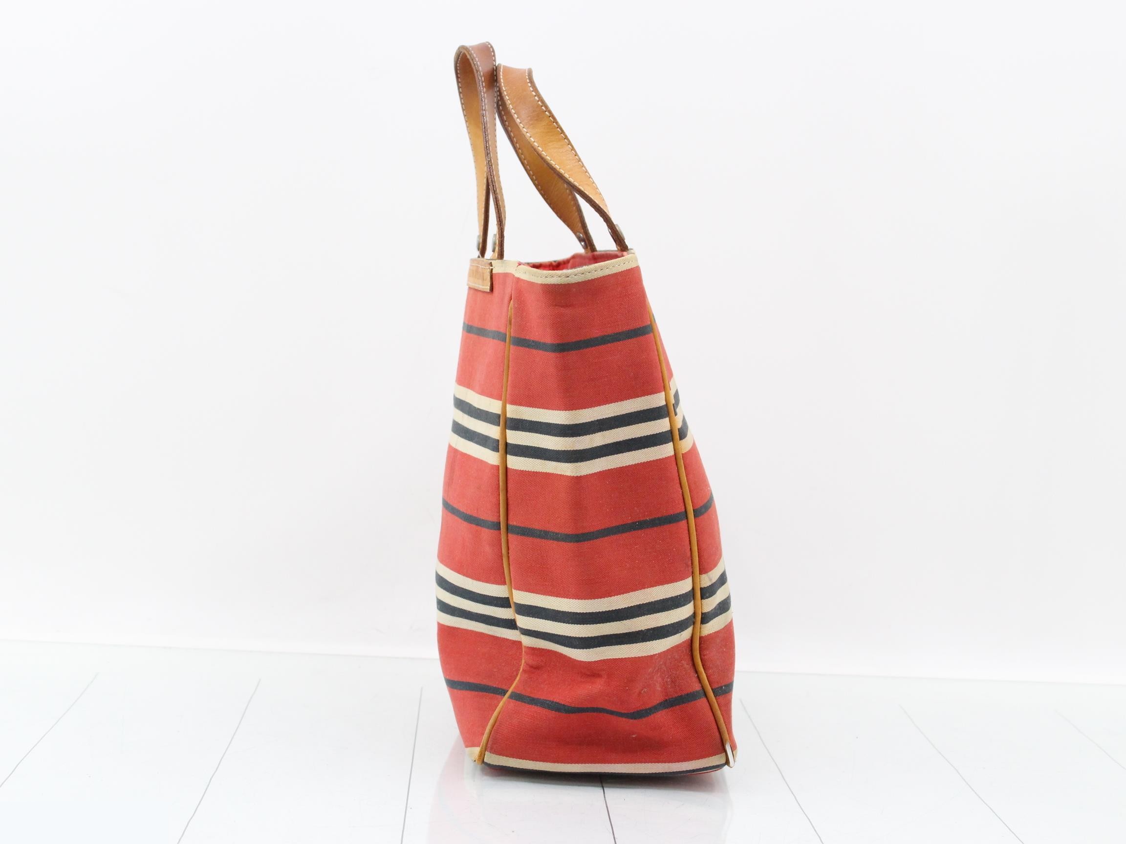 handbag — view 3