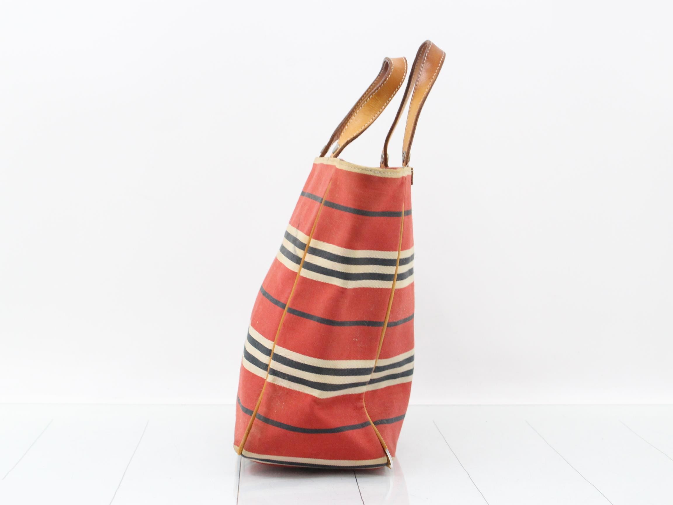 handbag — view 4