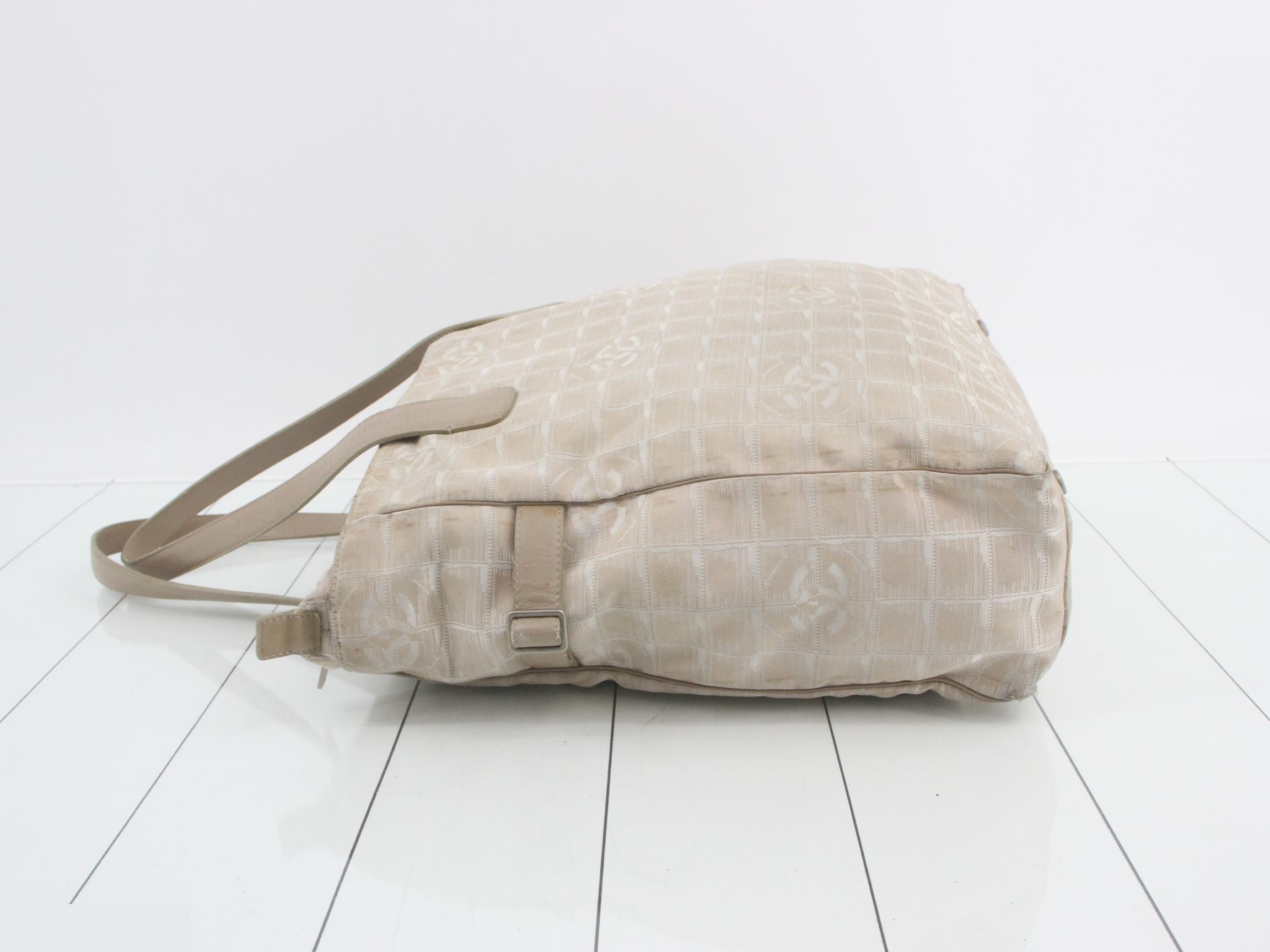 New Travel Line (Bags) - Tote Bag, Unit #7 — view 4