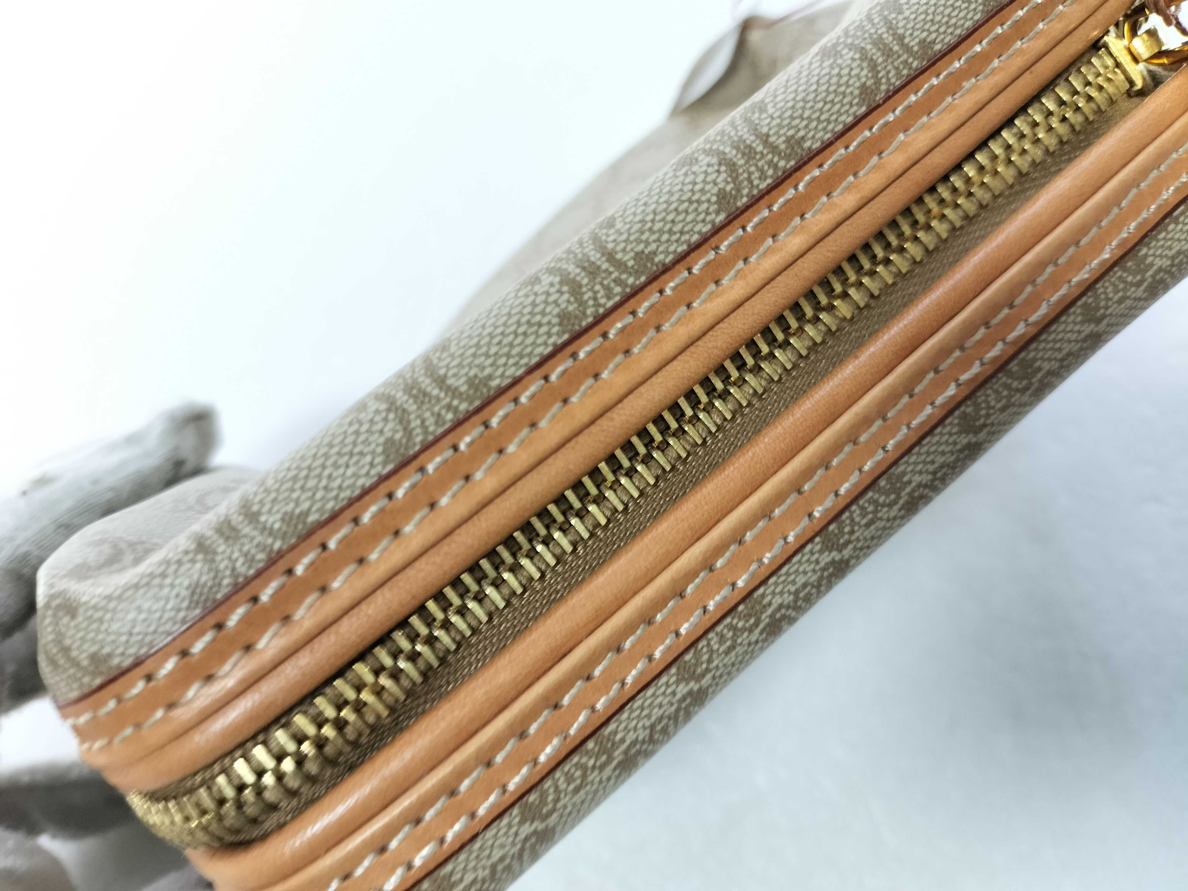 Macadam Pouch — view 3