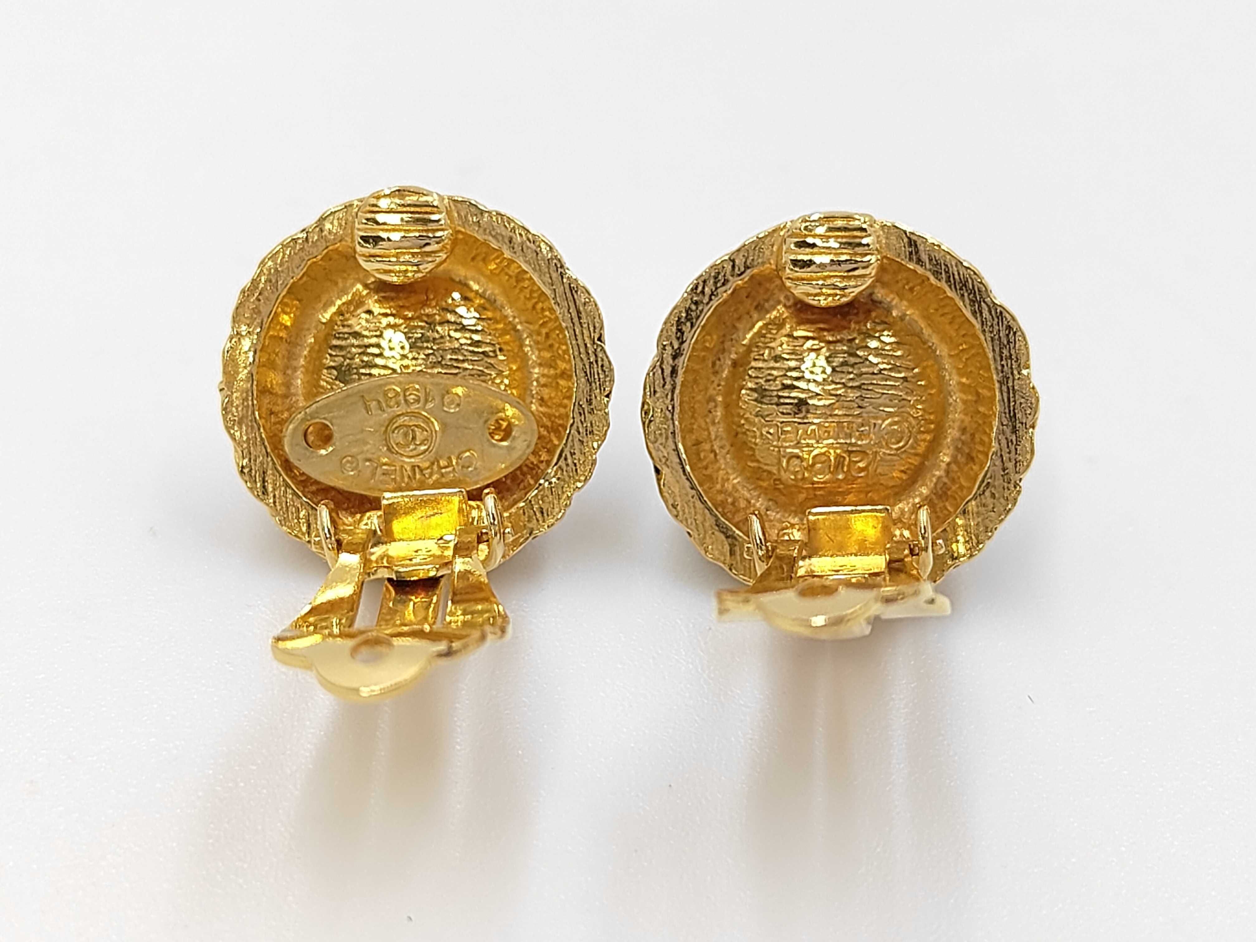 Earrings — view 4