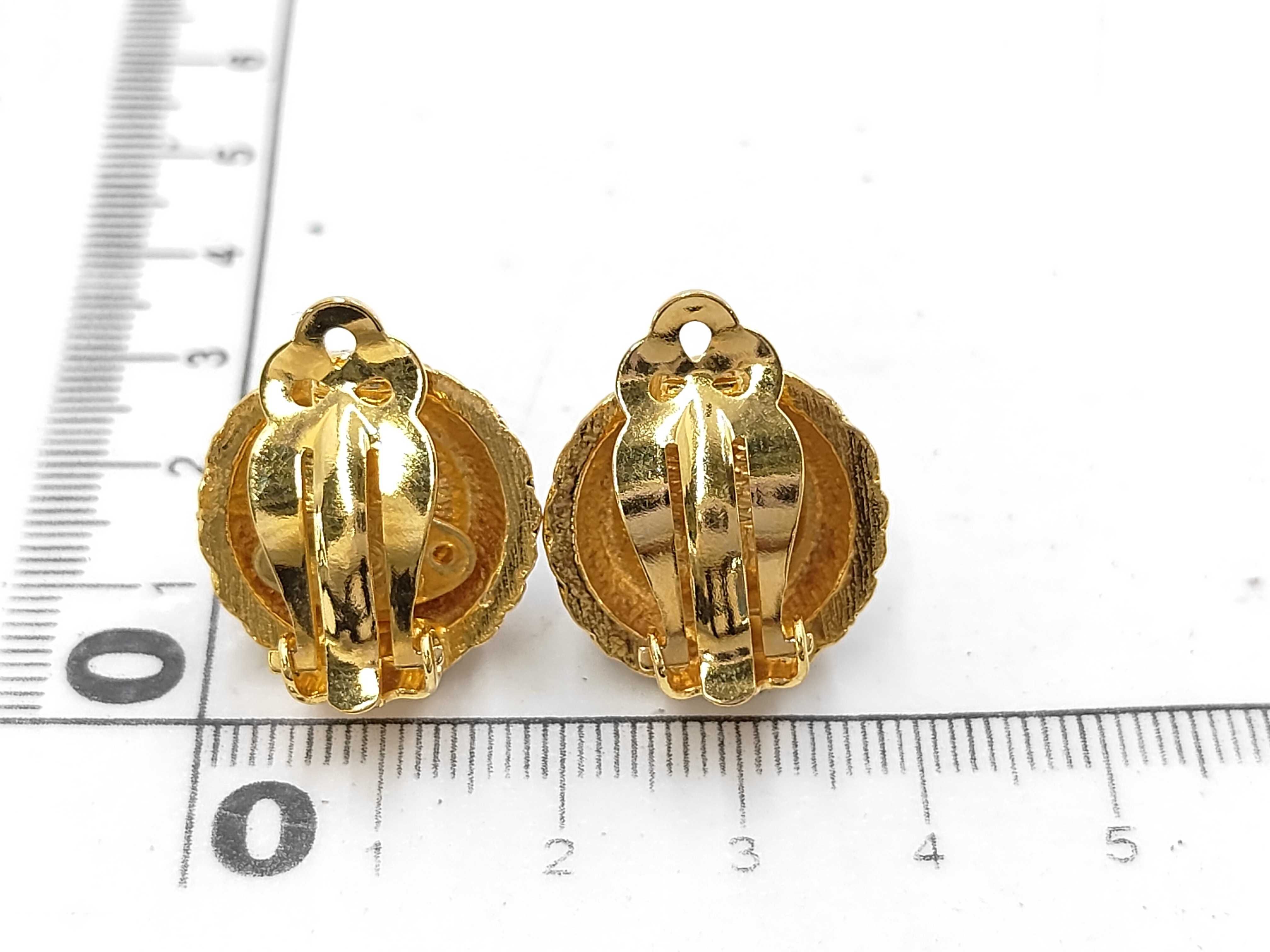 Earrings — view 6