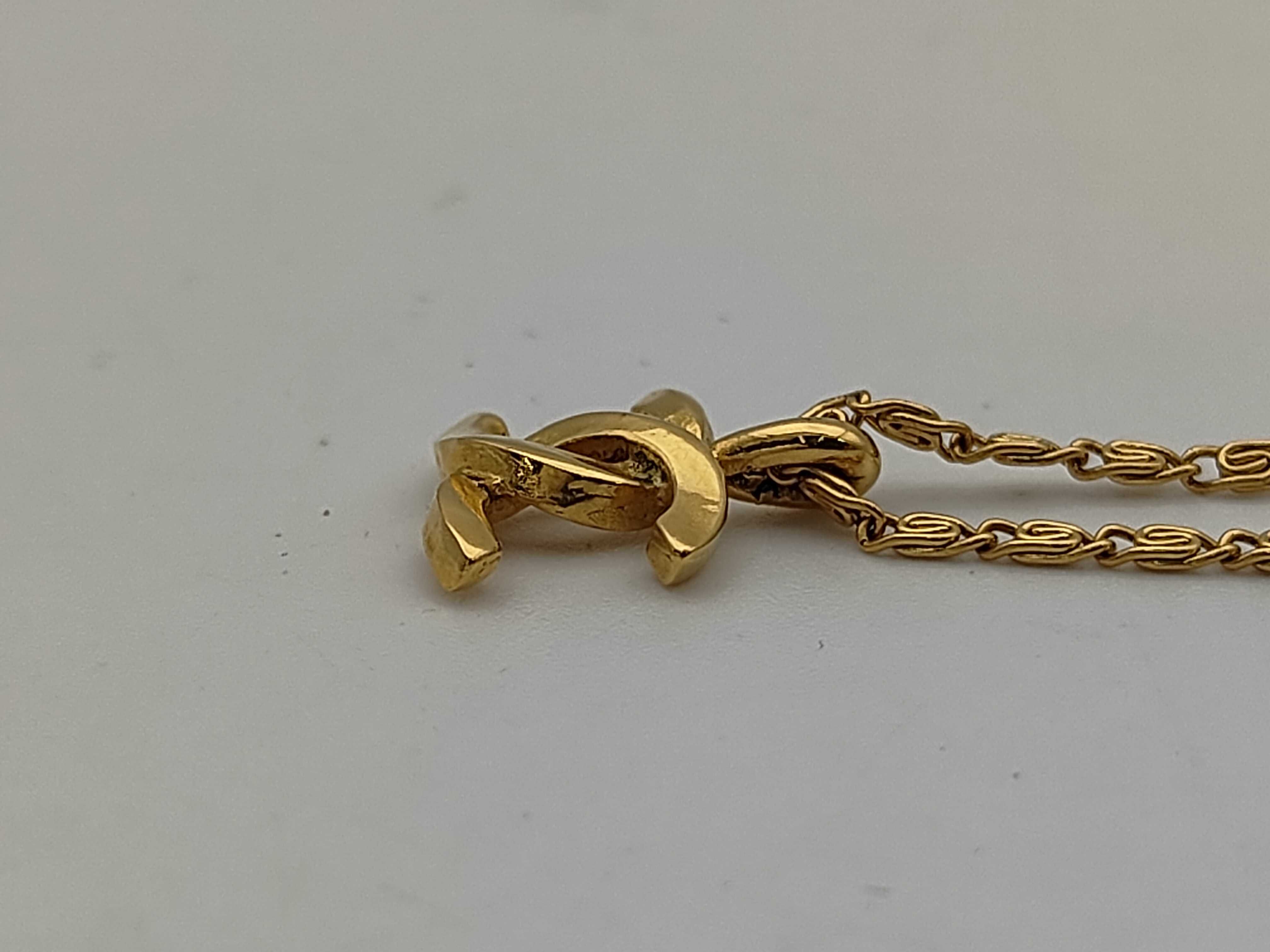 necklace — view 3