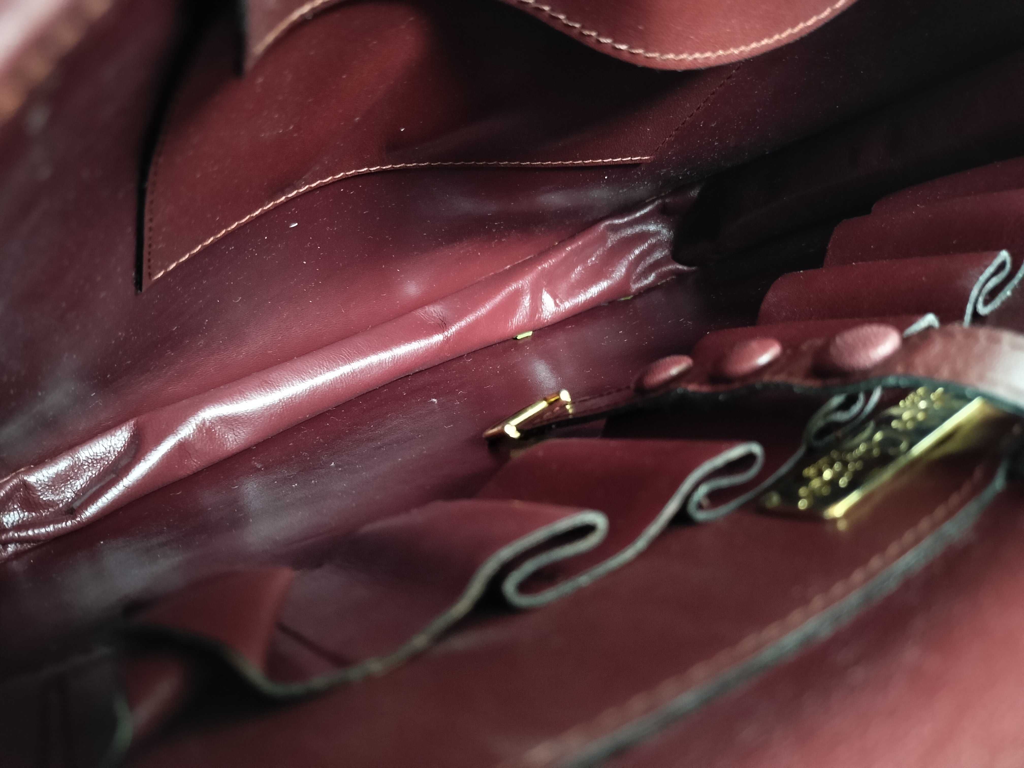 Must Line Shoulder Bag, Bordeaux — view 10