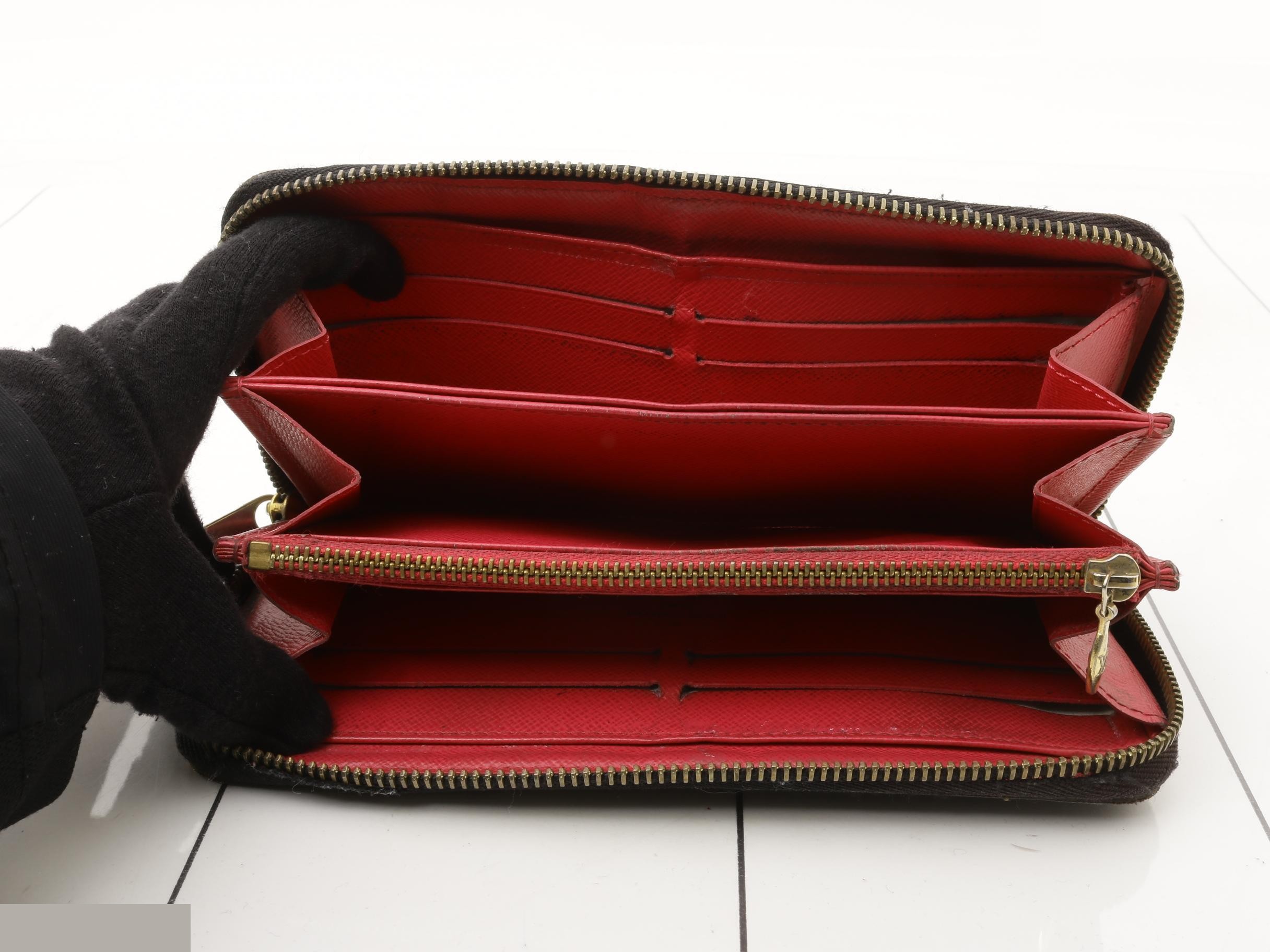 Zippy Wallet — view 4