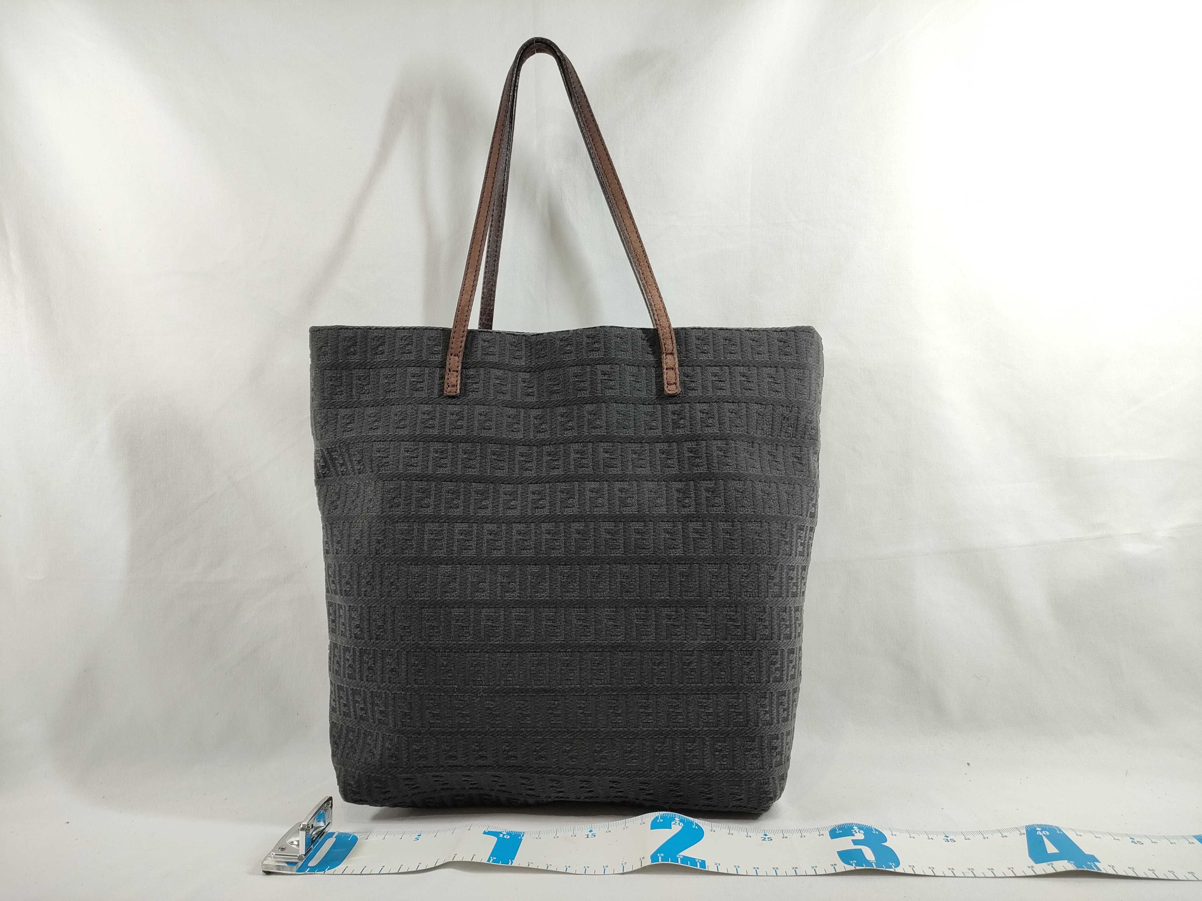 handbag — view 2