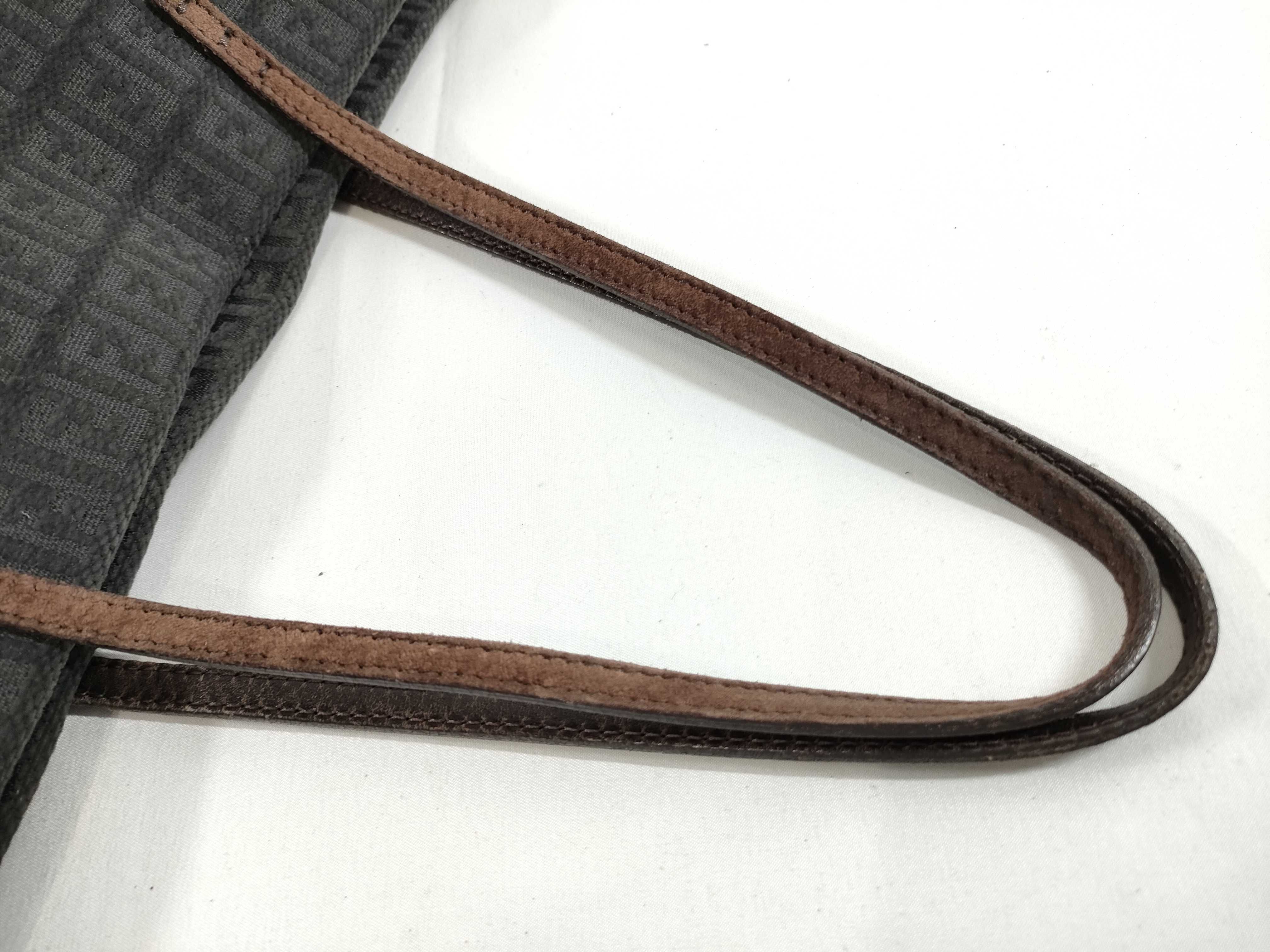 handbag — view 3