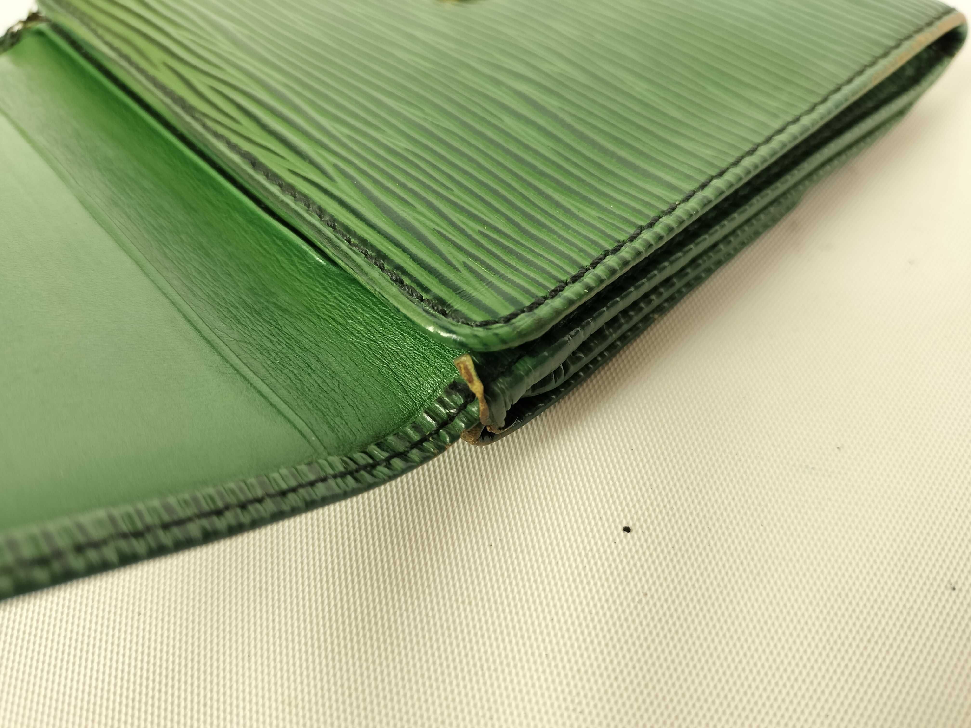 Epi Leather Wallet with Double Snap Closure (SHB-SWIP Hardware) - Green — view 8