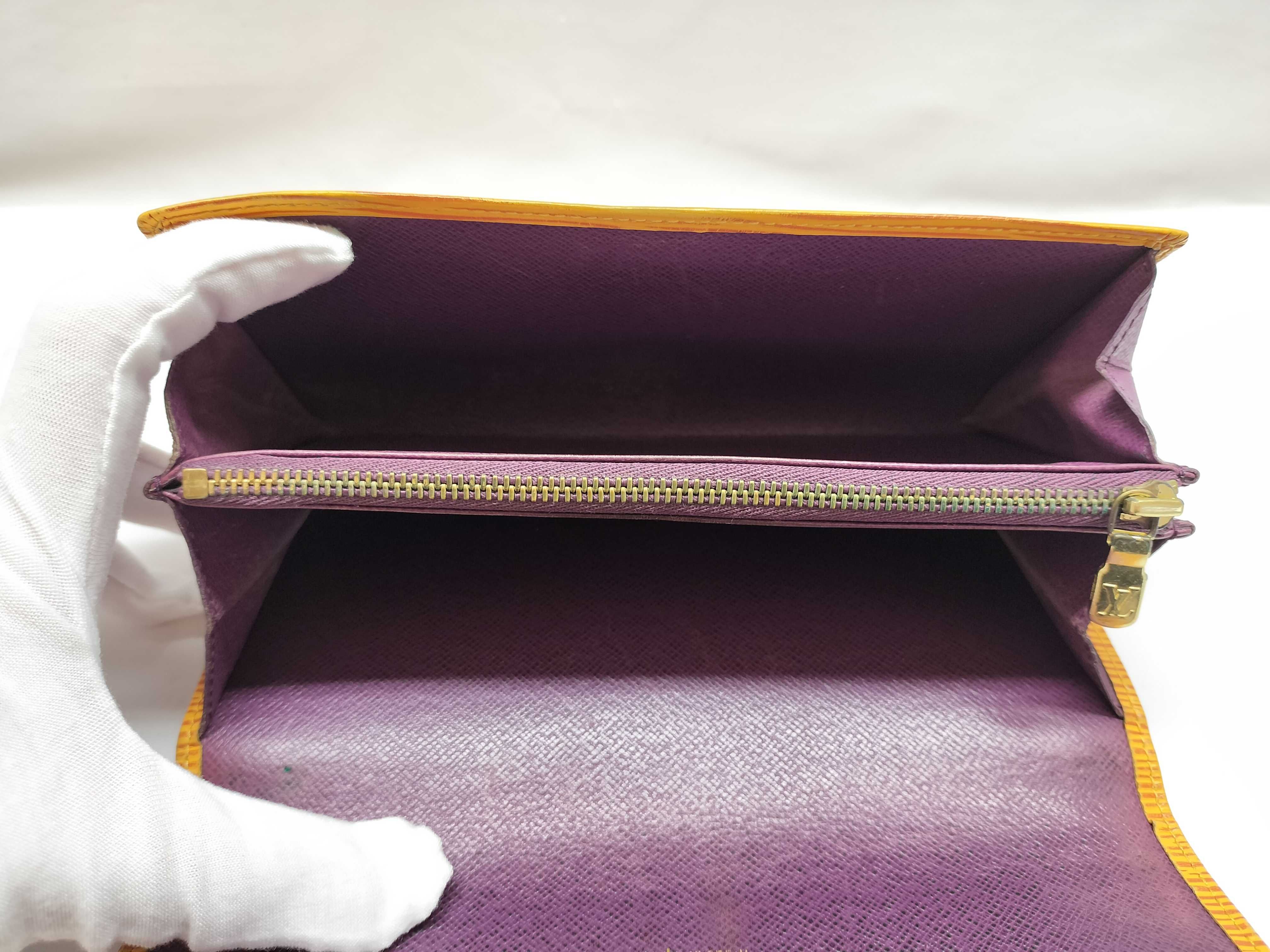 Epi Portefeuille Sarah Yellow Wallet — view 12