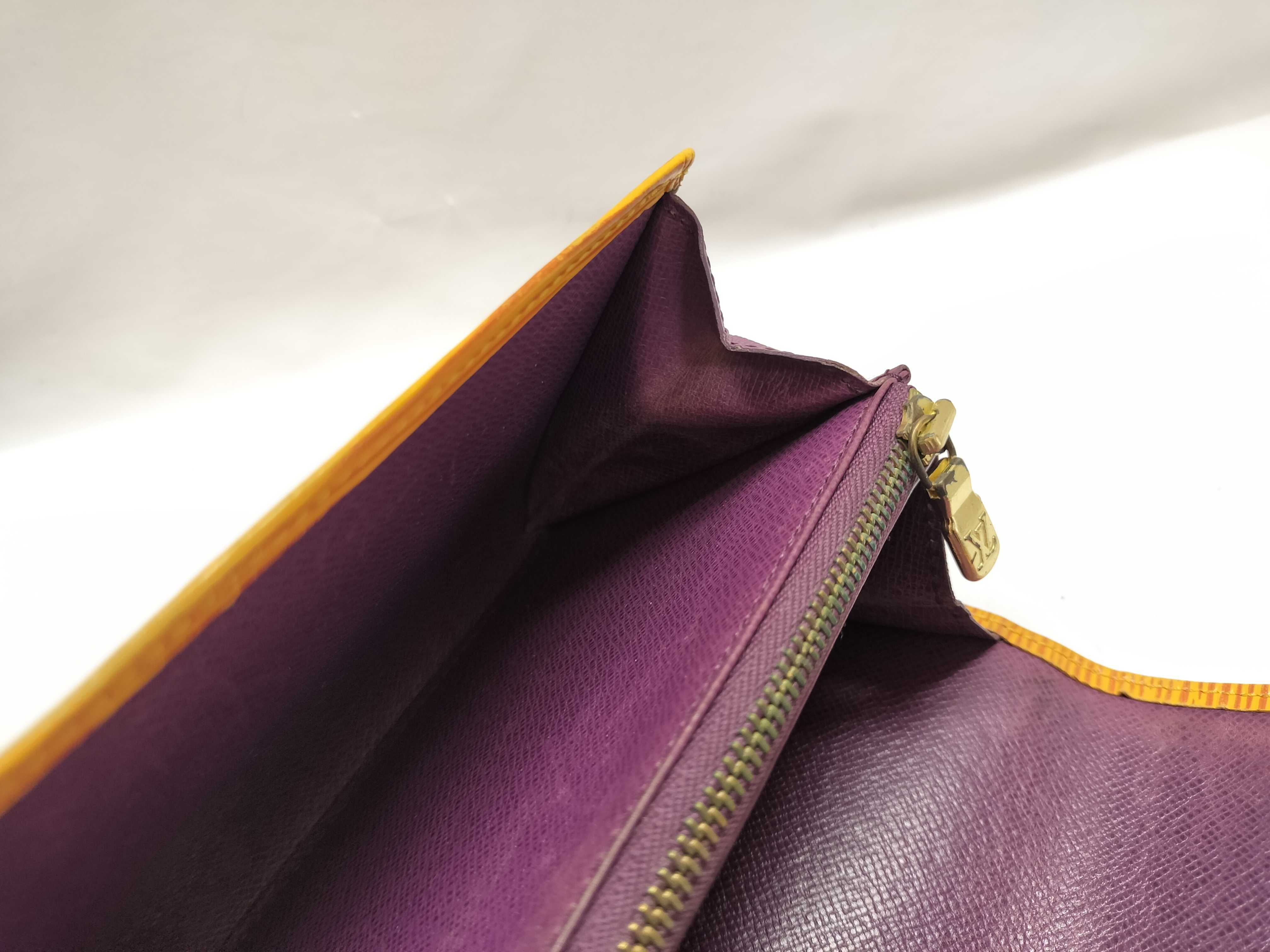 Epi Portefeuille Sarah Yellow Wallet — view 13