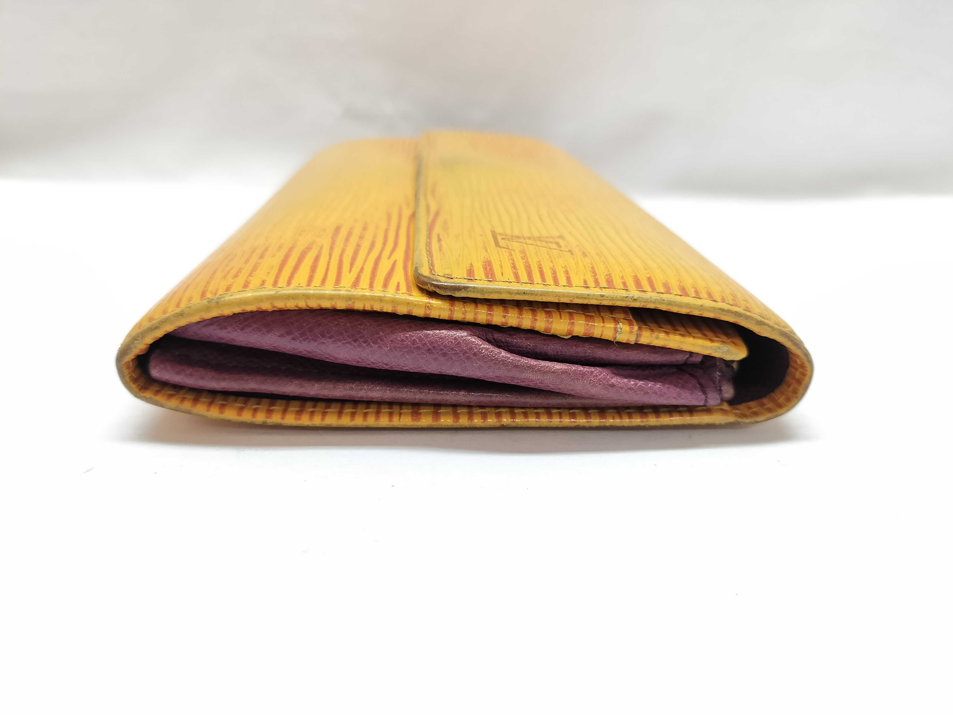Epi Portefeuille Sarah Yellow Wallet — view 4
