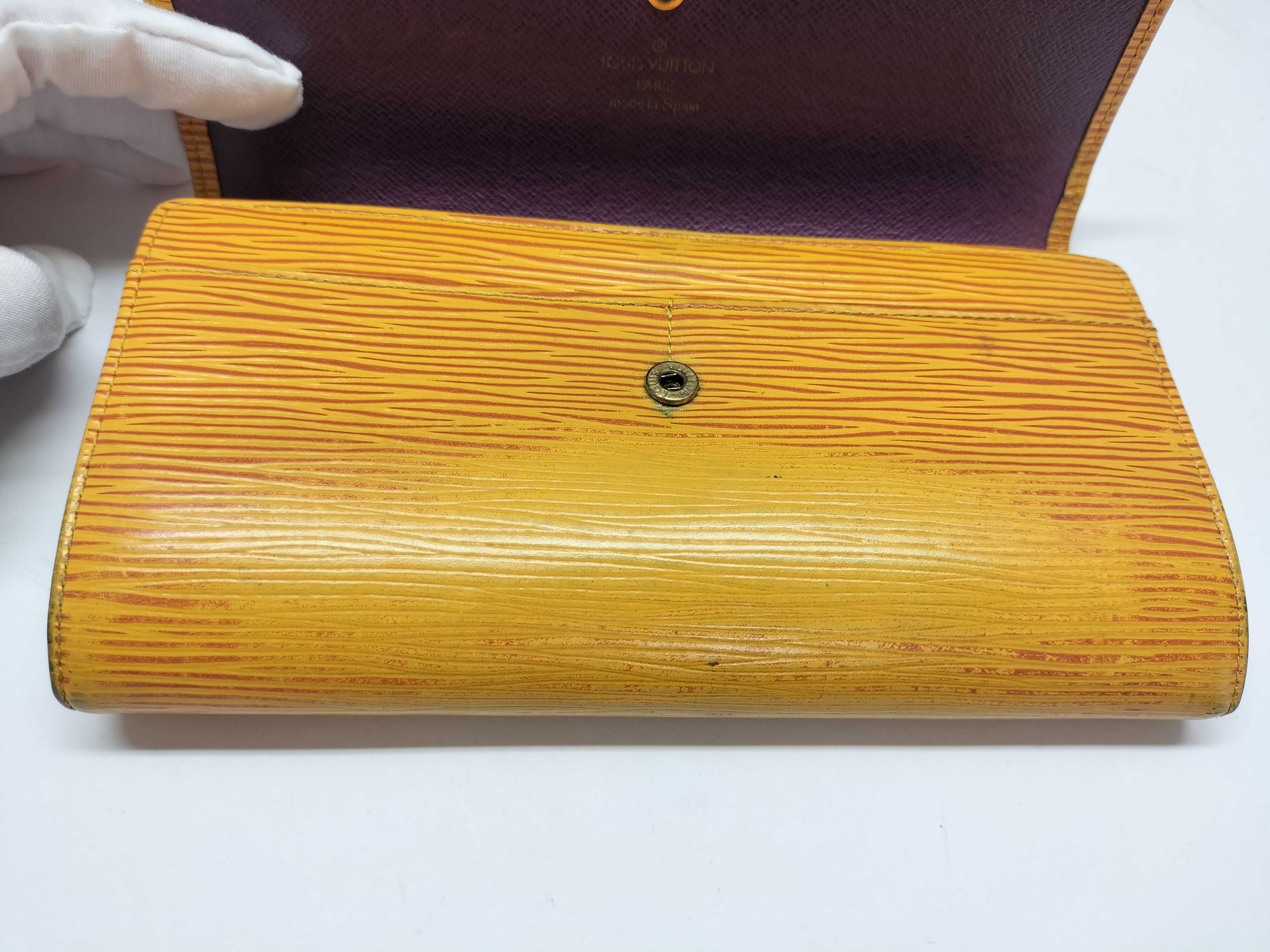Epi Portefeuille Sarah Yellow Wallet — view 9