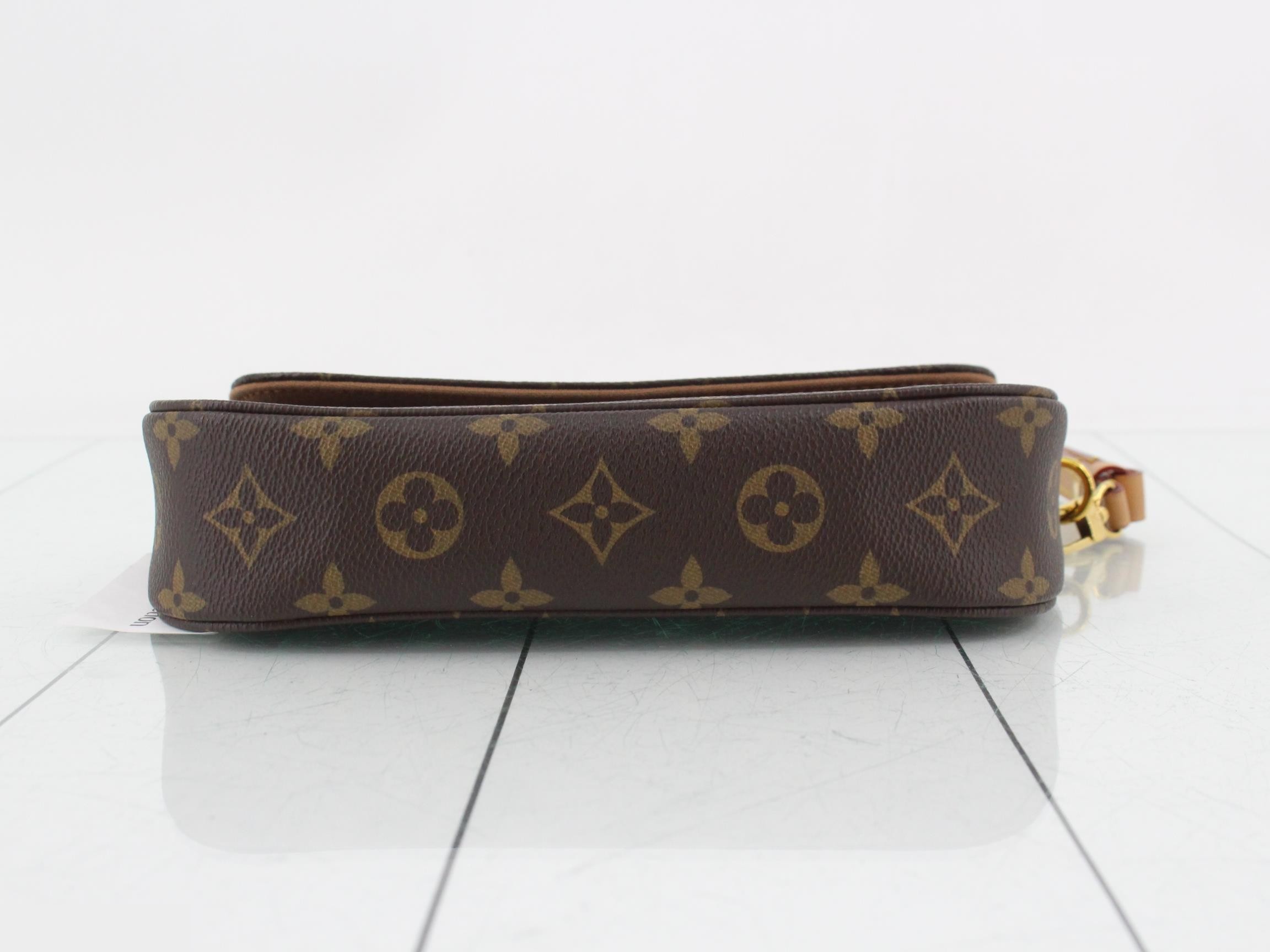 Monogram Wallet on Chain Ivy 2-Way Shoulder Bag — view 3