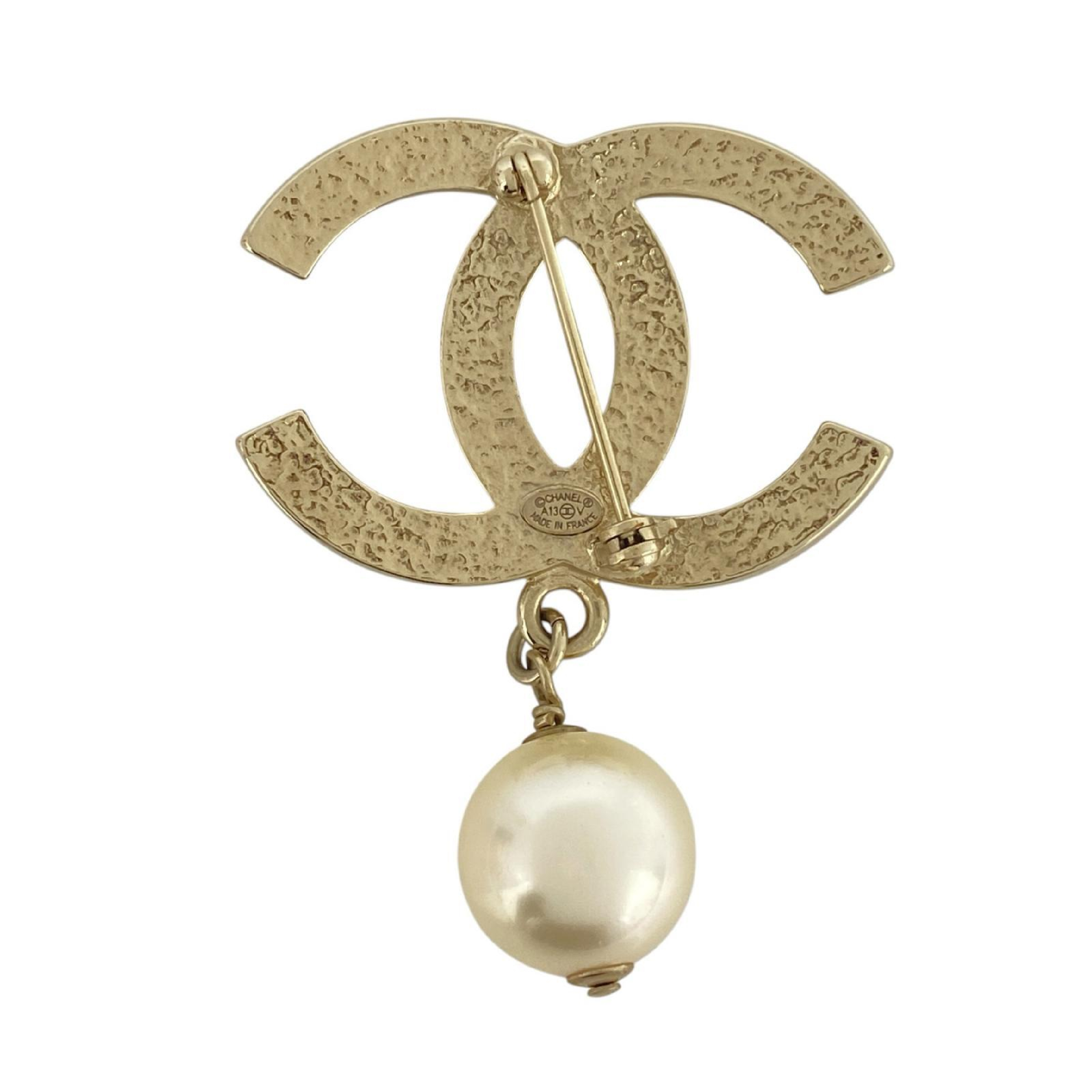 【*Shipped from: Hong Kong*】CHANEL ( ) Gold-colored Metal/Faux Pearl Coco Mark A13V Brooch — view 2