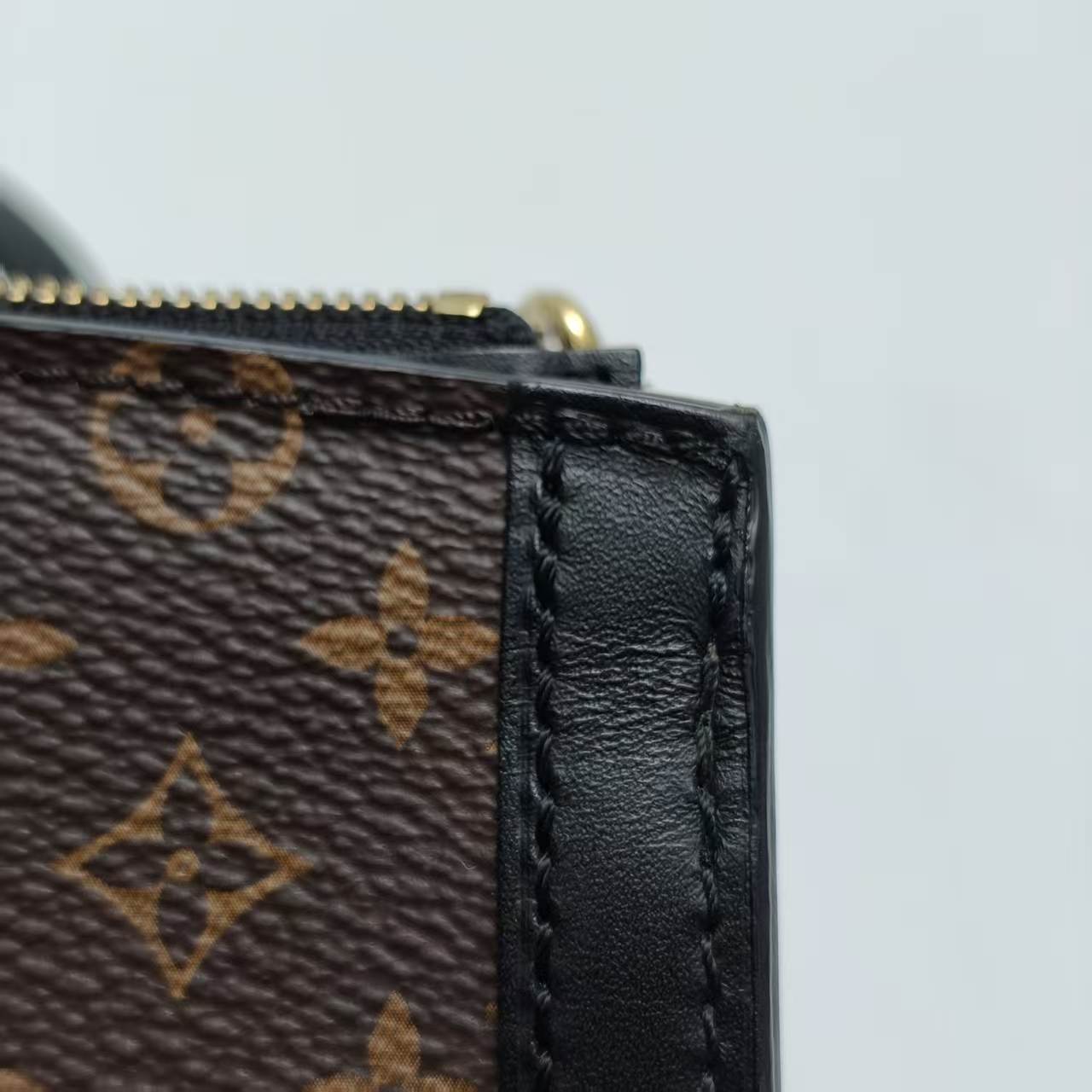 【*Shipped from: China*】LOUIS VUITTON PU Shoulder Bag — view 12