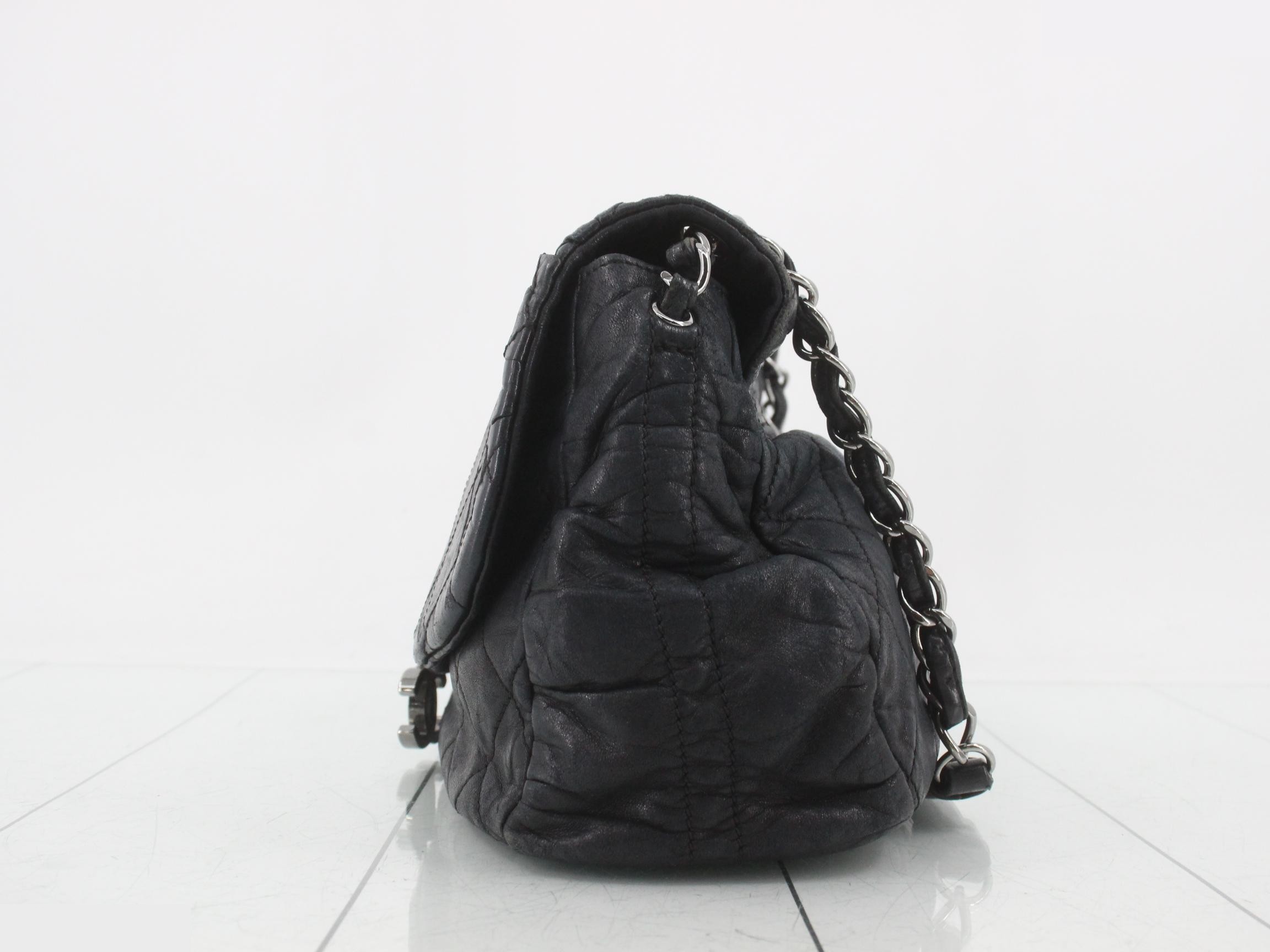Lambskin quilted chain shoulder bag, black, with seal, item number 11. — view 3