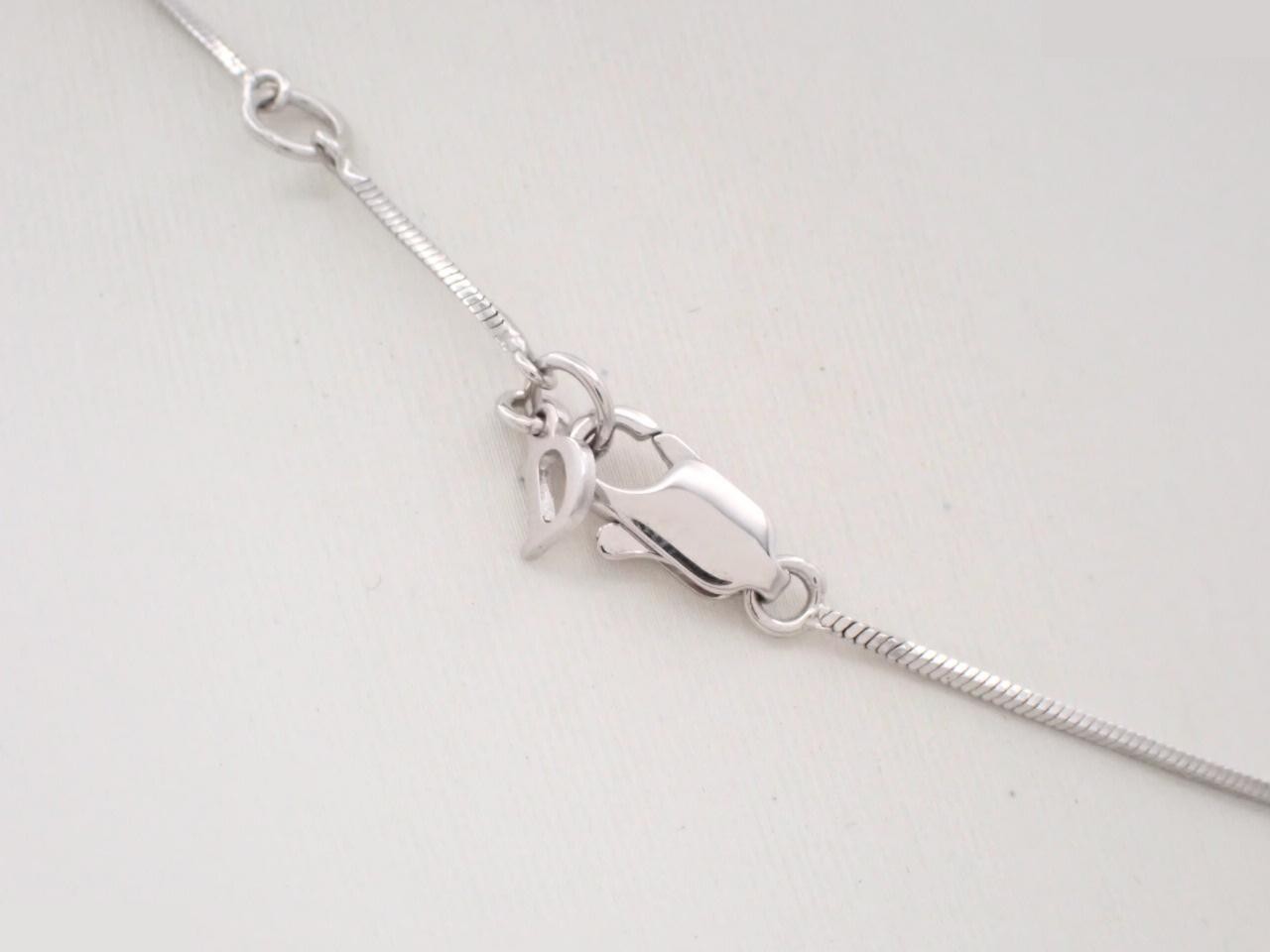 Silver necklace, chain approximately 39cm — view 2