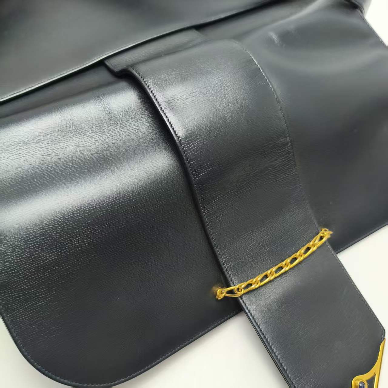 【*Shipped from: China*】Cartier Leather Shoulder Bag — view 11