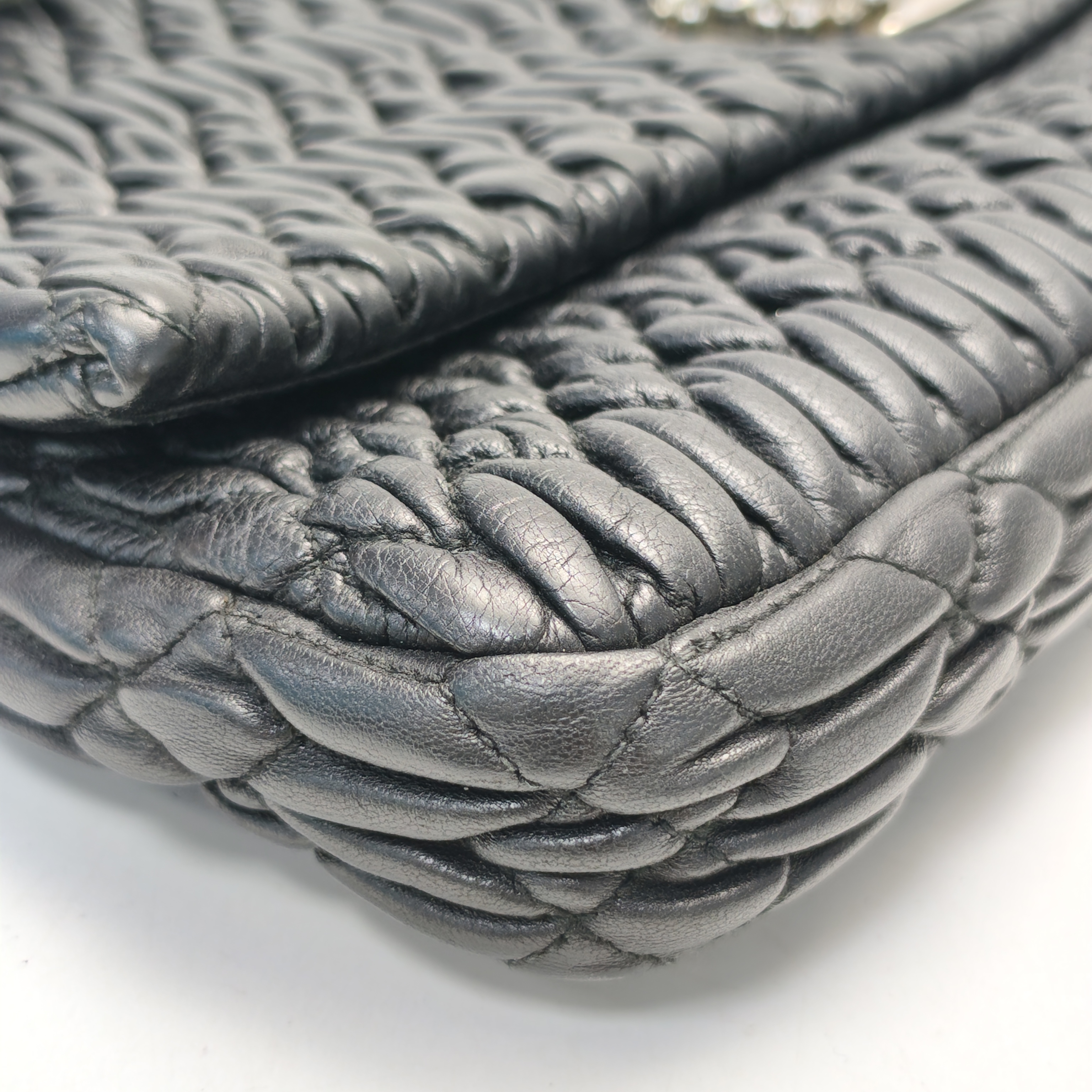 【*Shipped from: China*】Miu Miu Crystal Lambskin Shoulder Bag — view 3
