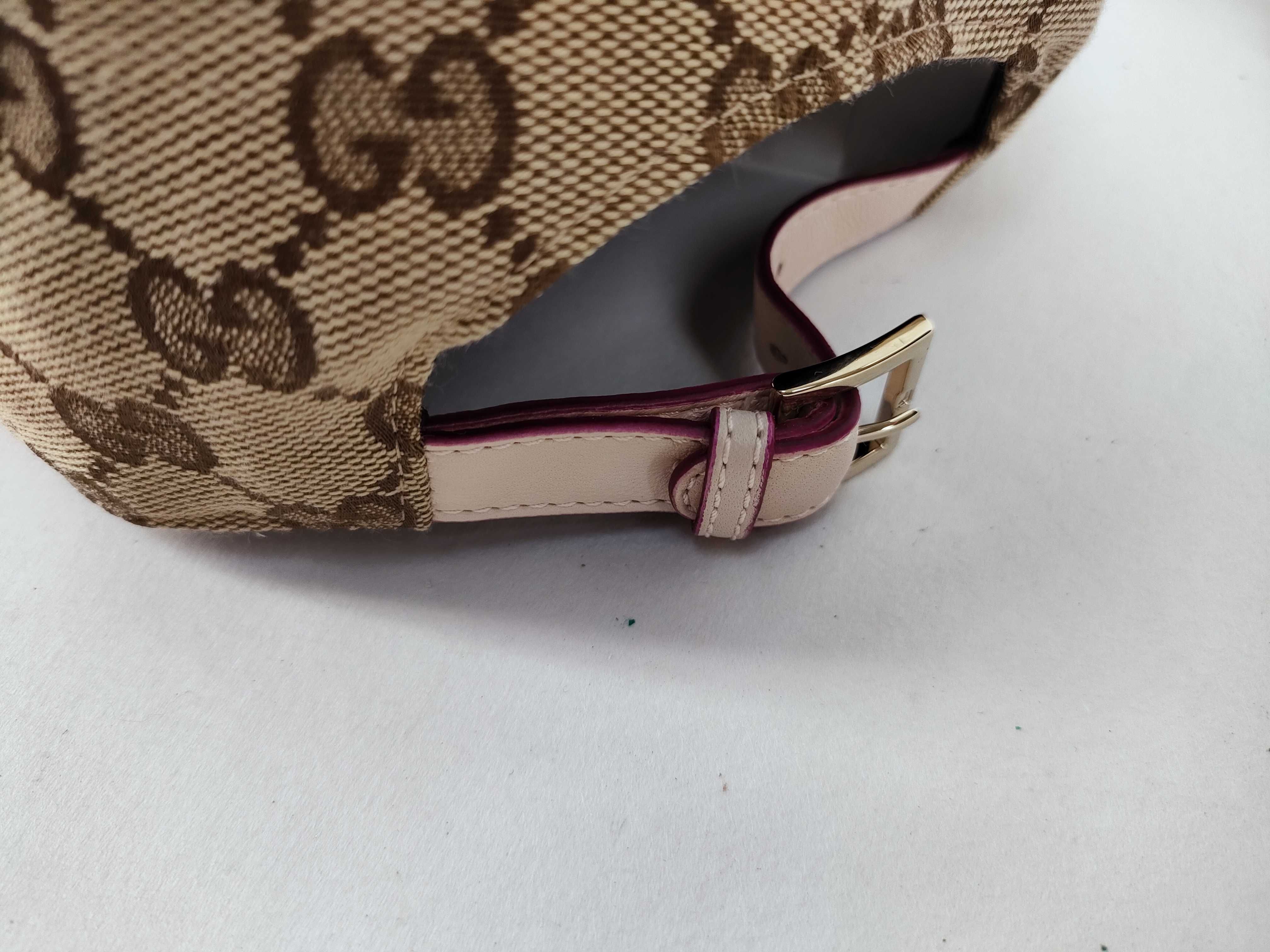 x Higuchi Yoko Collaboration Hat and Other Accessories — view 7