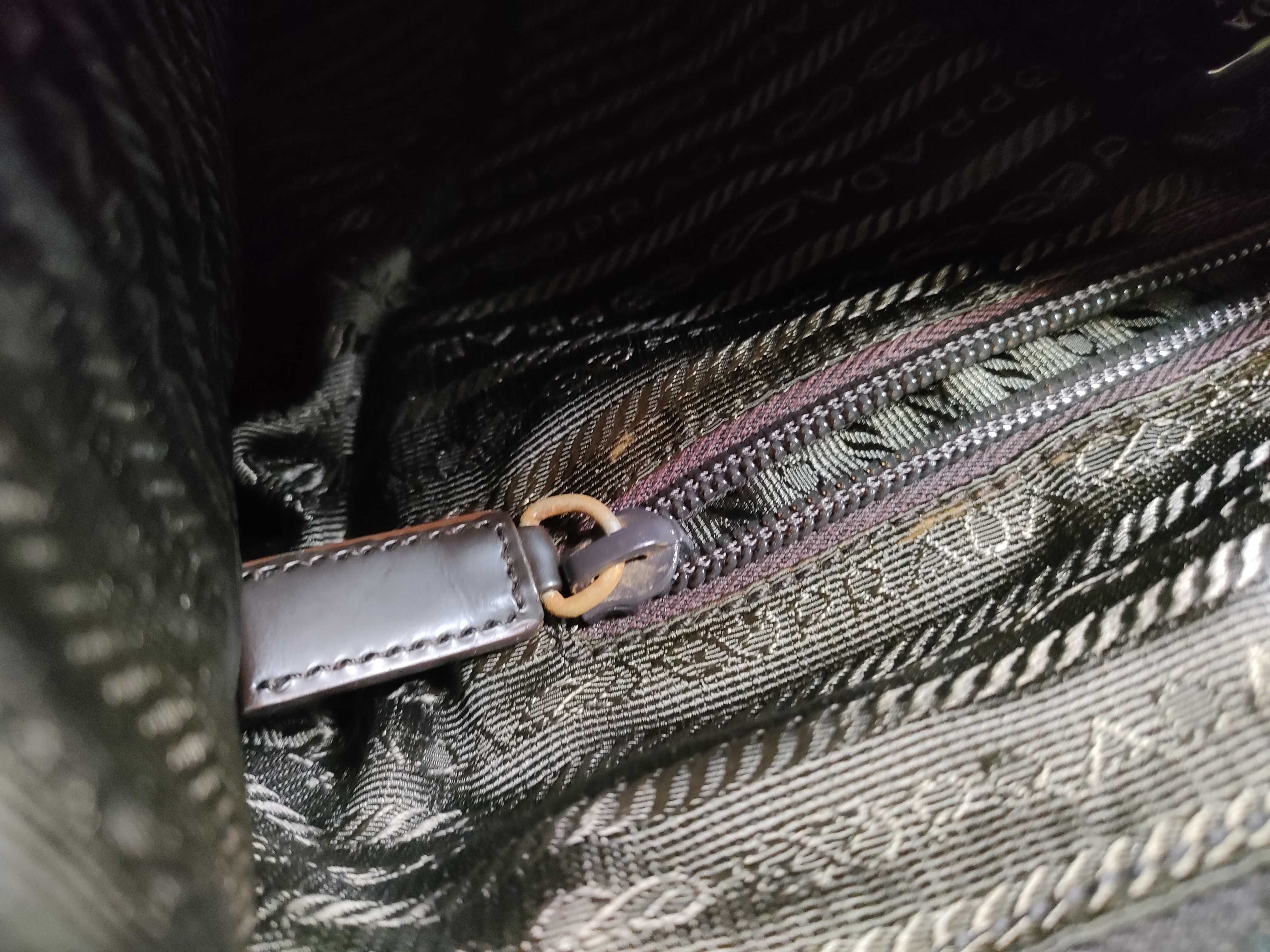 Nylon Messenger Bag Shoulder Bag — view 13