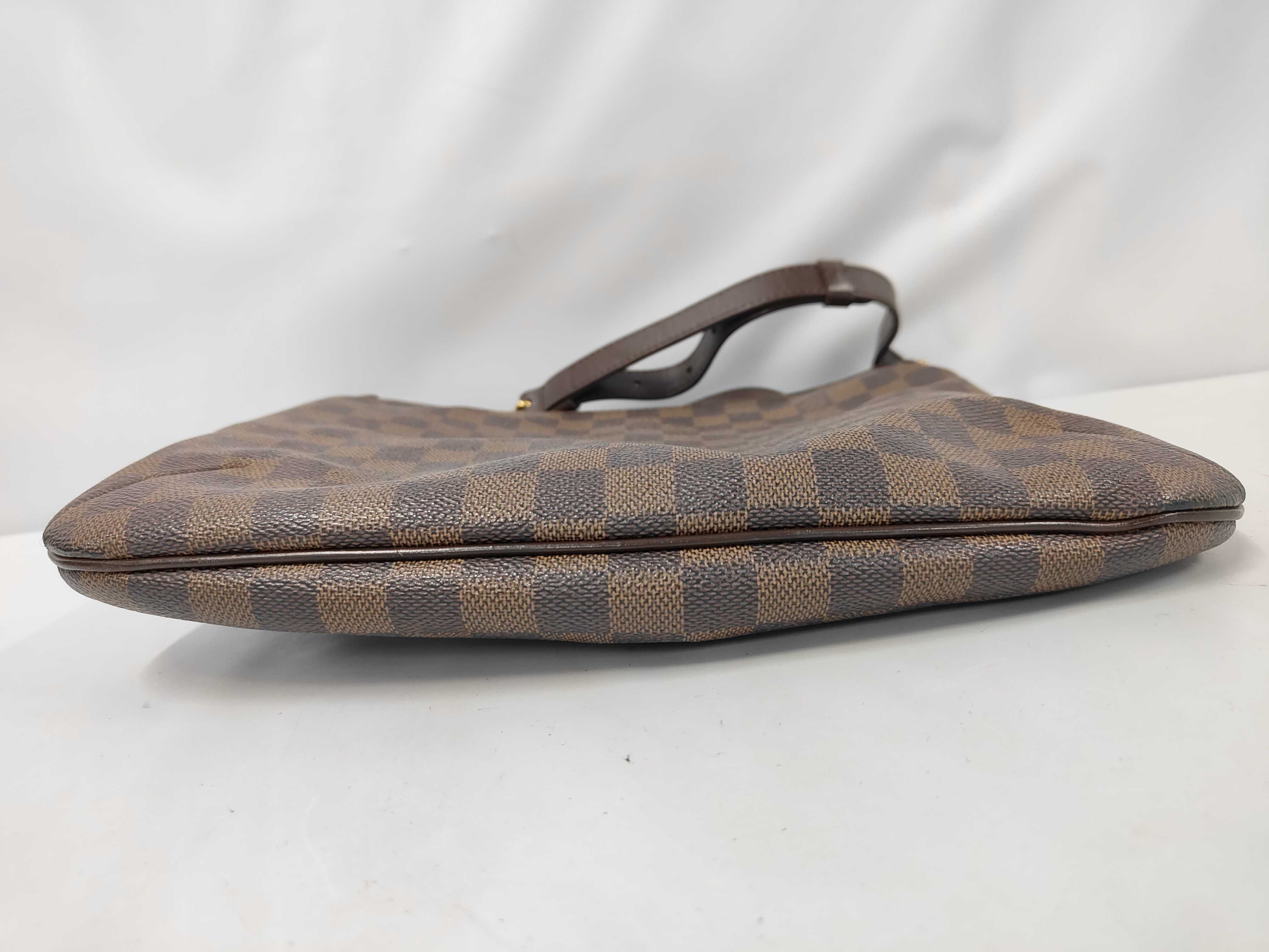Damier Bloomsbury PM Shoulder Bag — view 3