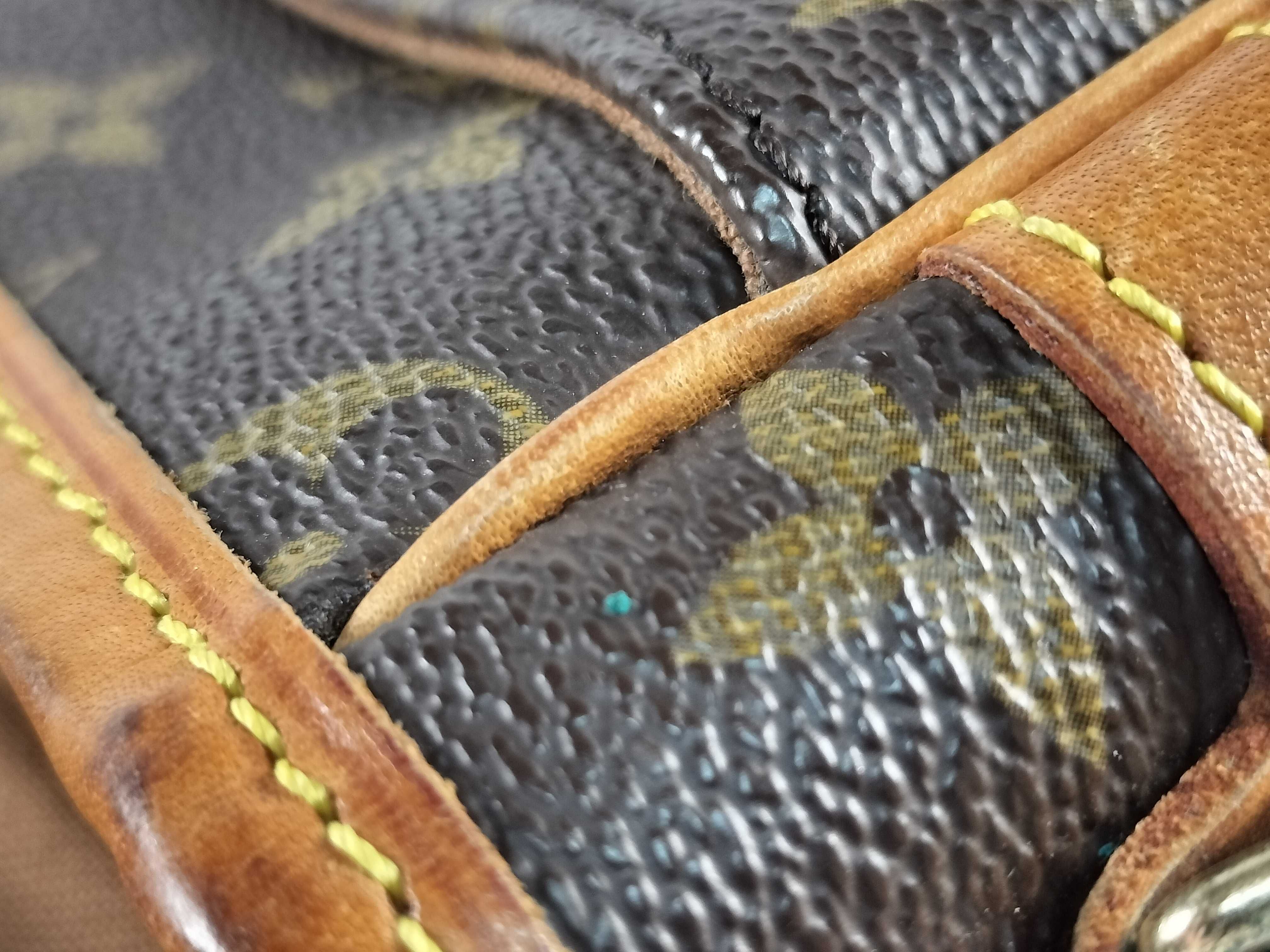 Monogram Sologne M42250 Brown Shoulder Bag (Serial Number Unknown) — view 13