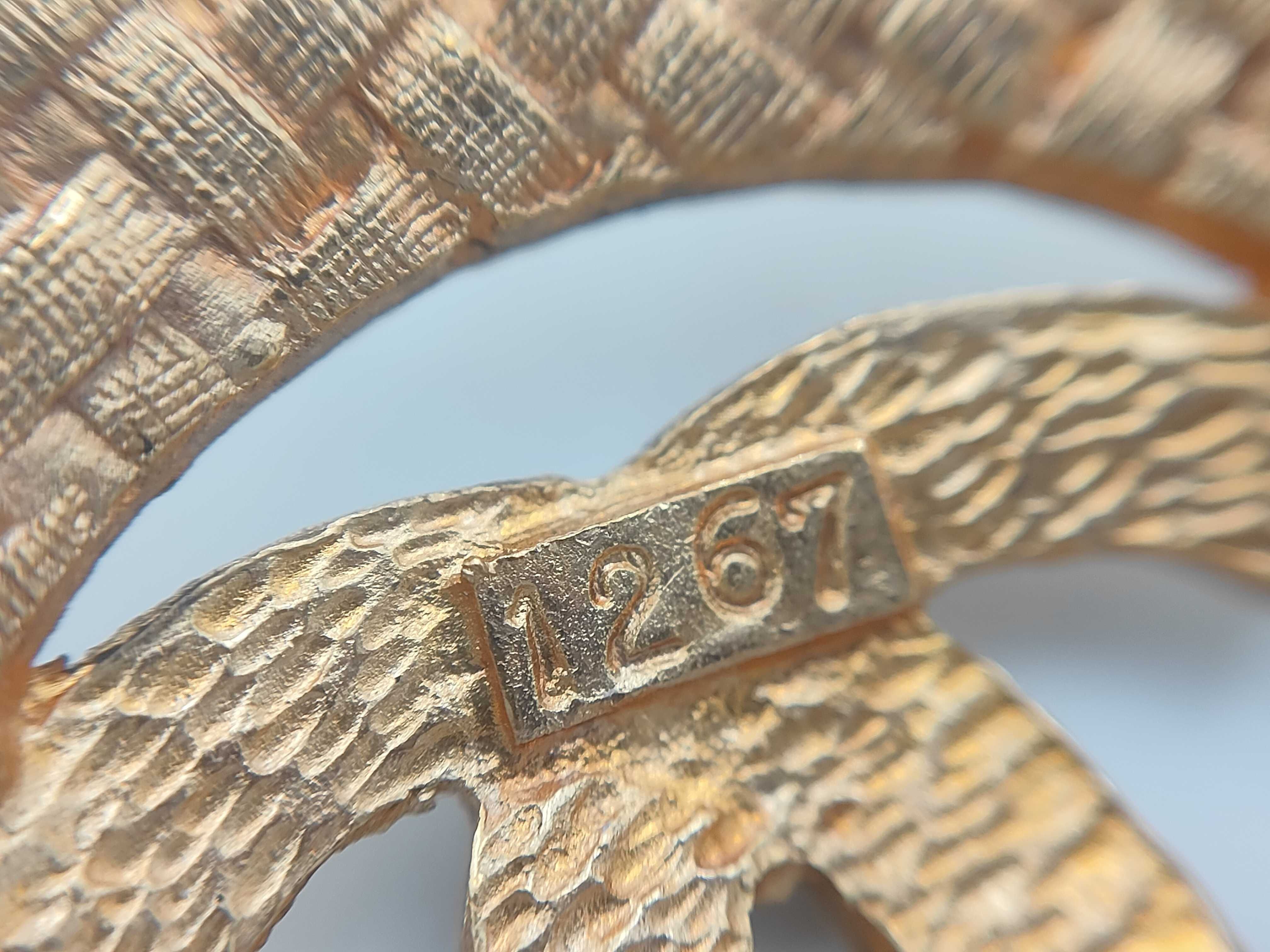 GP Brooch — view 5